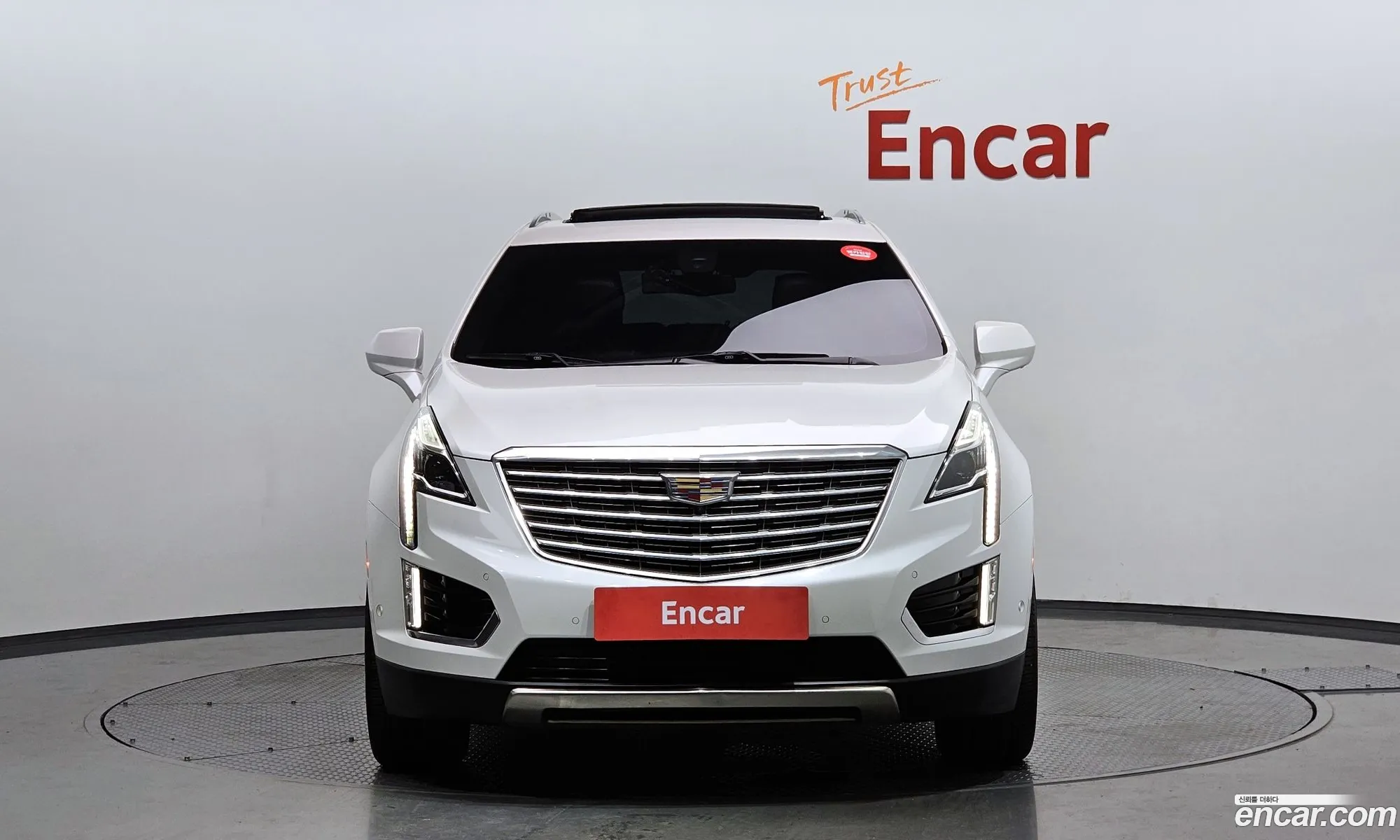 Cadillac Xt5 36 Platinum Awd - фотография 4755356