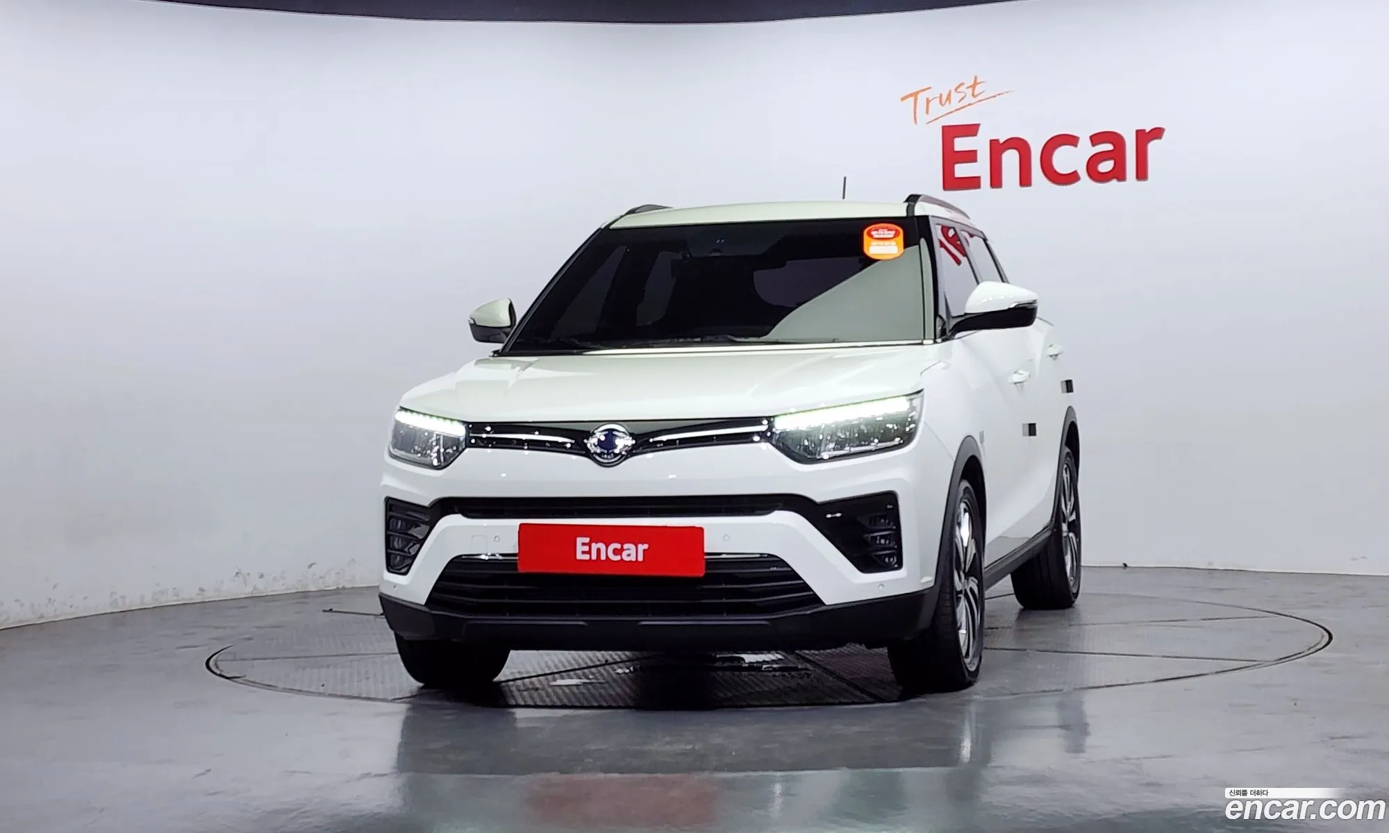 Kg Mobility Ssangyong Very New Tivoli Gasoline 15 2Wd Limited Edition - фотография 4829164