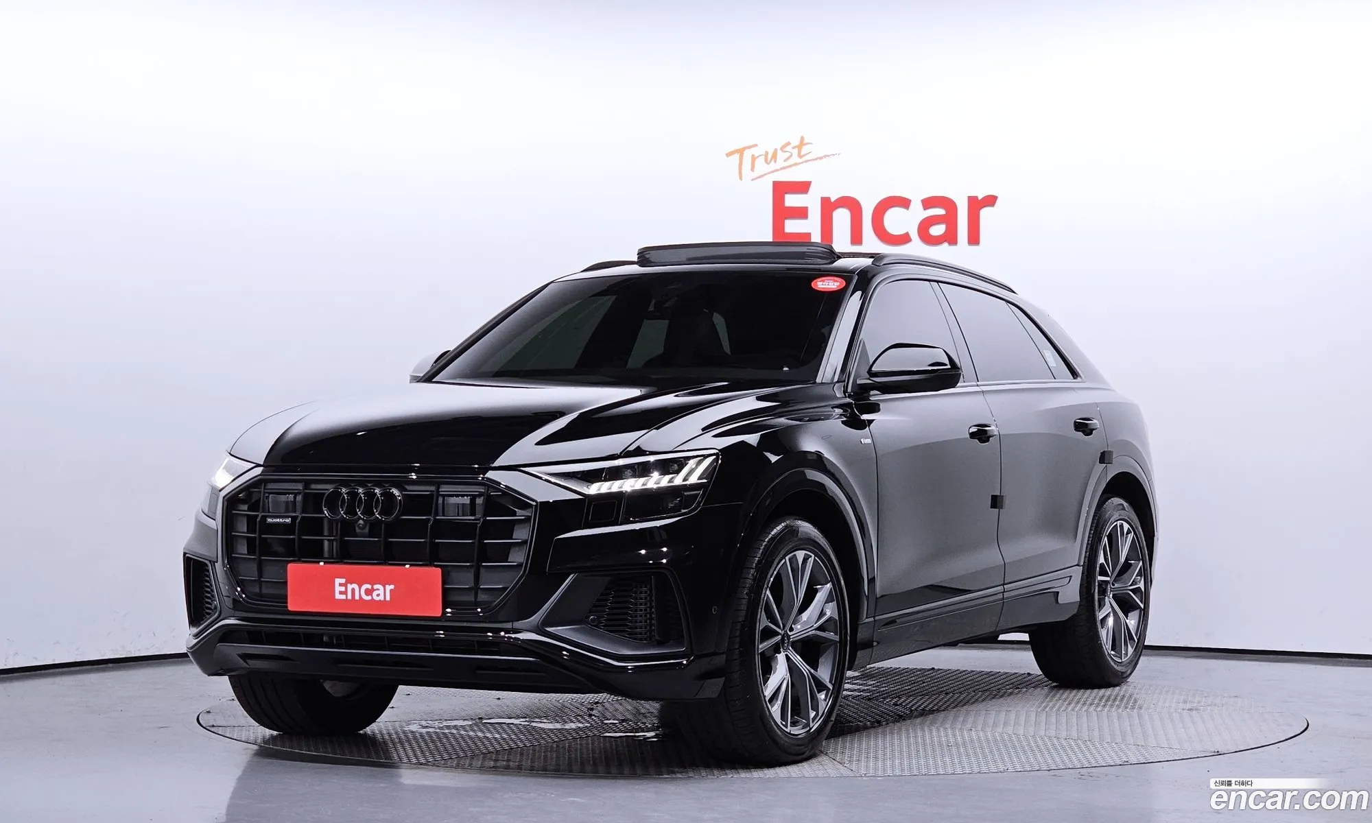 Audi Q8 4M 55 Tfsi Quattro Premium - фотография 12592628