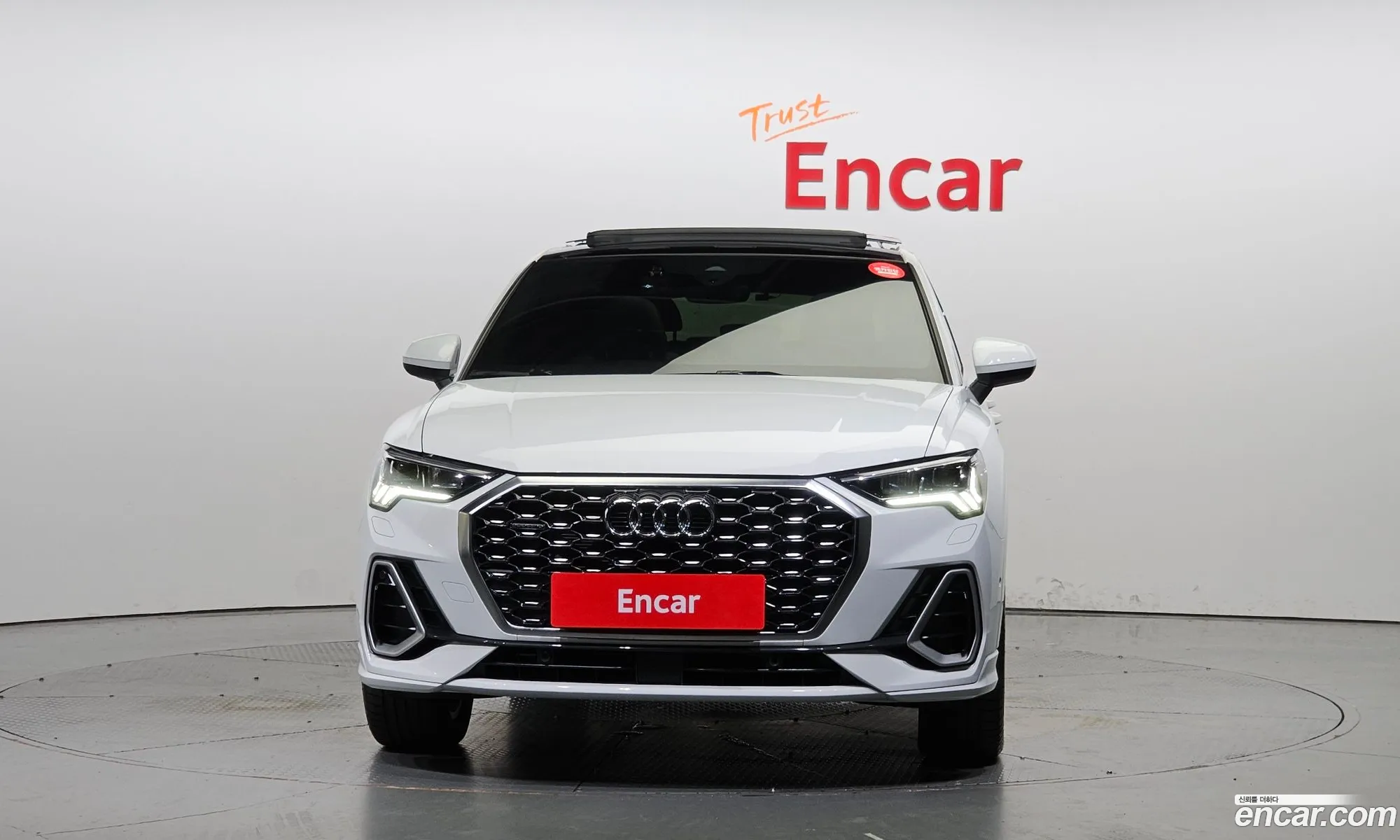 Audi Q3 F3 40 Tfsi Quattro Premium Sportback - фотография 12634854