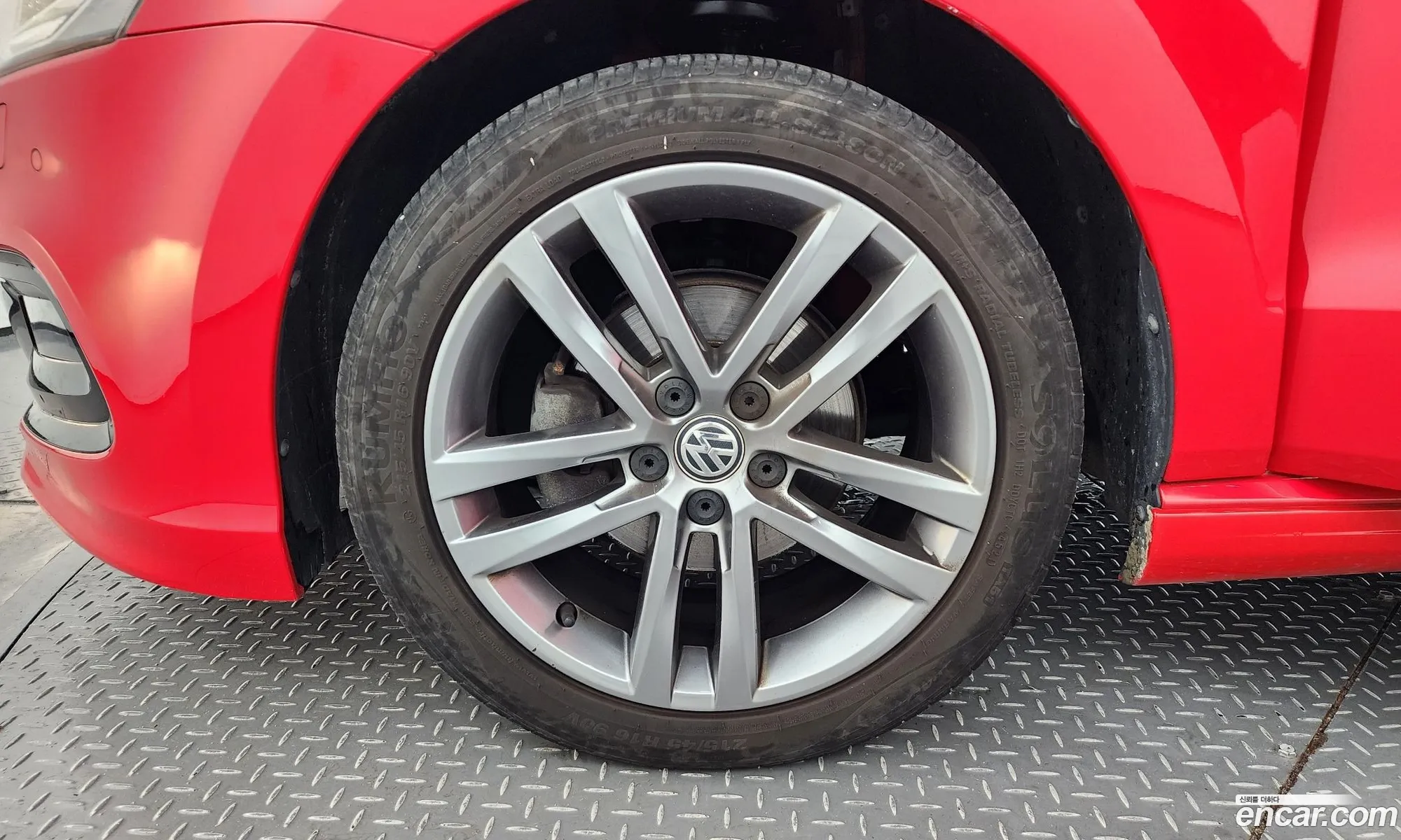 Volkswagen Polo 14 Tdi R-Line 5Th Generation - фотография 12761499