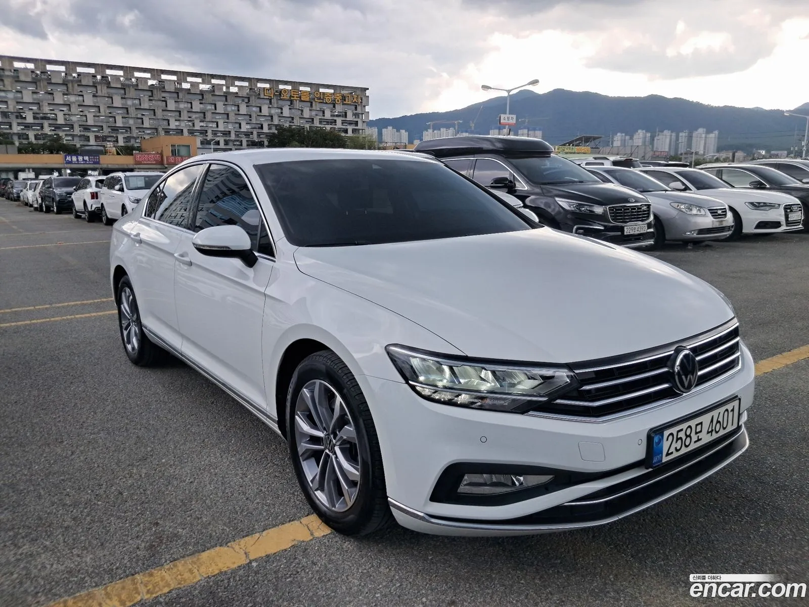 Volkswagen Passat Gt B8 20 Tdi Premium - фотография 12726832