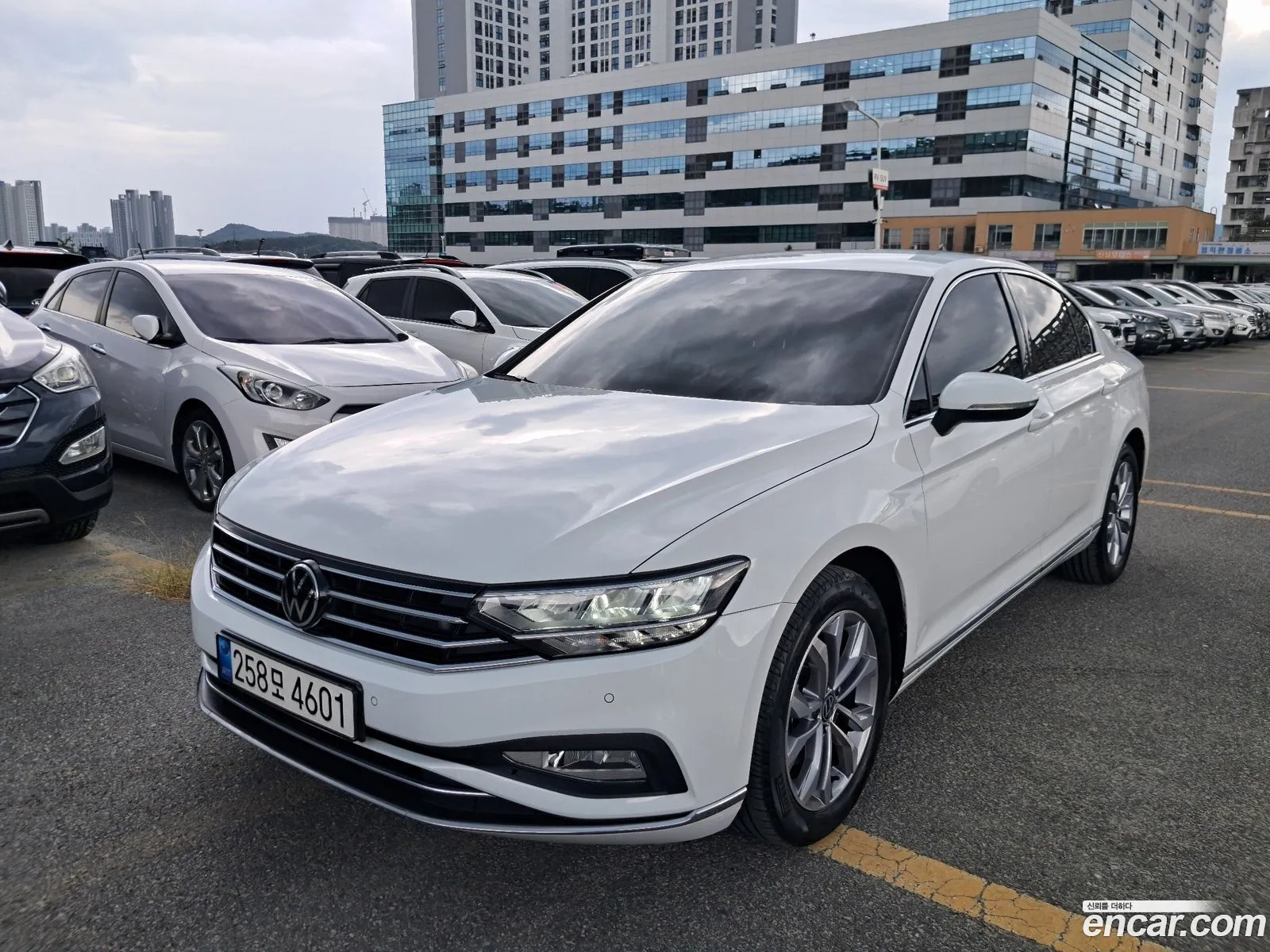 Volkswagen Passat Gt B8 20 Tdi Premium - фотография 12726833