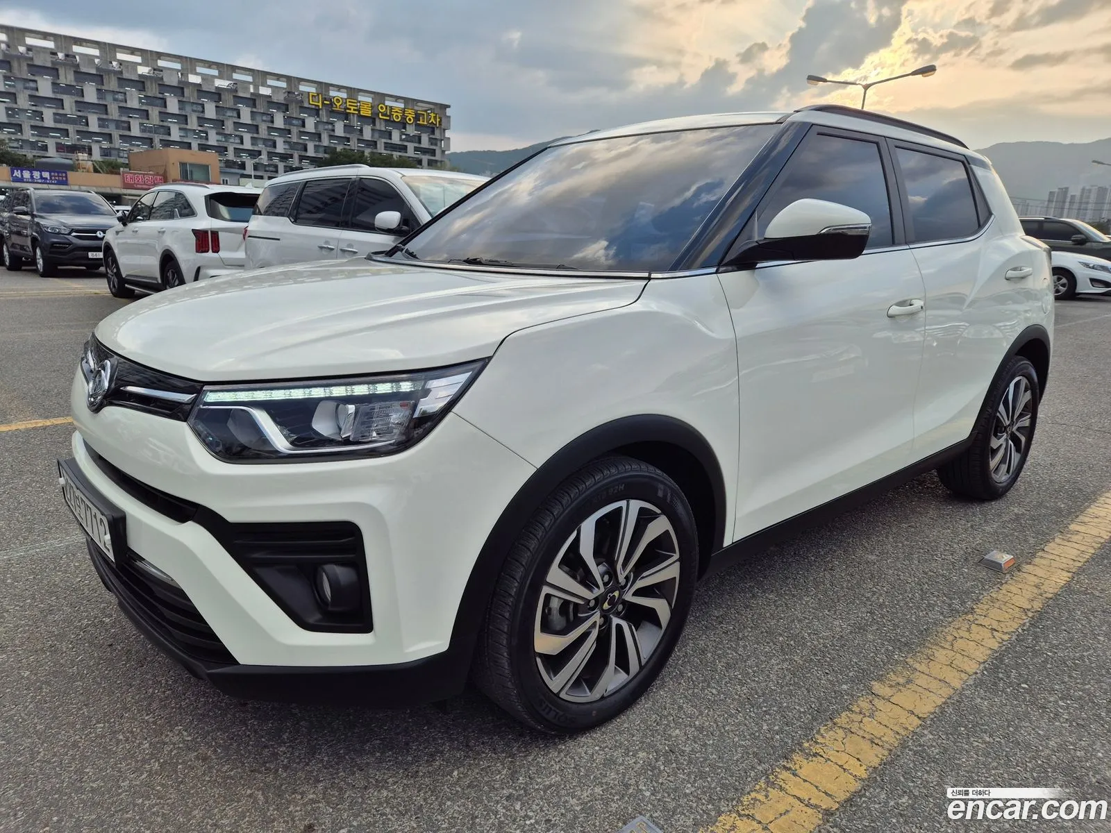 Kg Mobility Ssangyong Very New Tivoli Gasoline 15 2Wd V3 - фотография 4715101