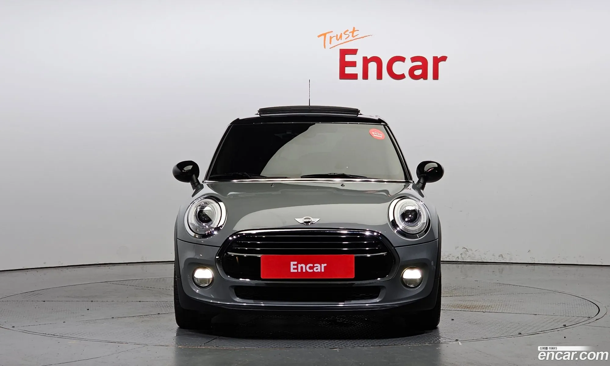 Mini Cooper D 5-Door High 3Rd Generation - фотография 318409