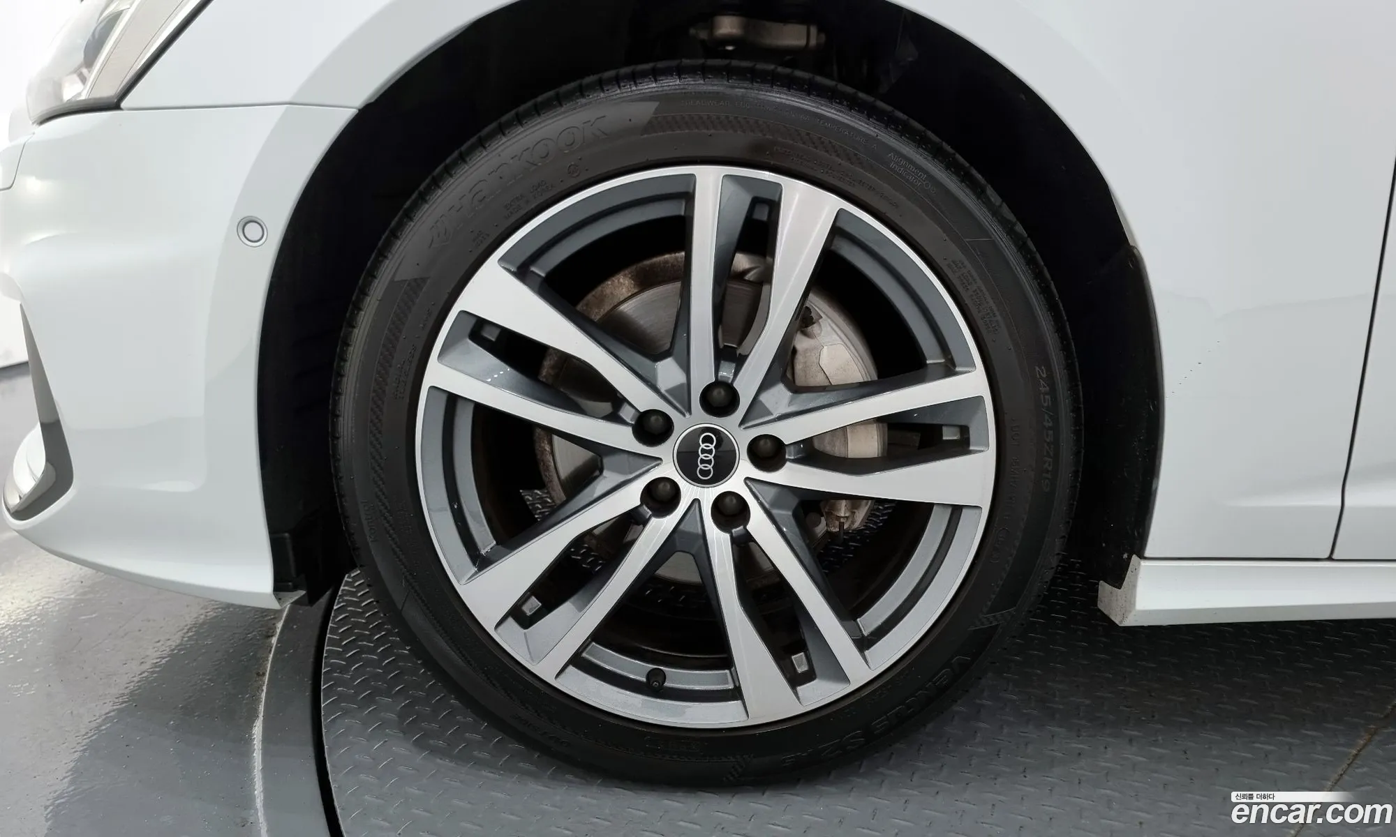 Audi A6 C8 40 Tdi Premium - фотография 12627877
