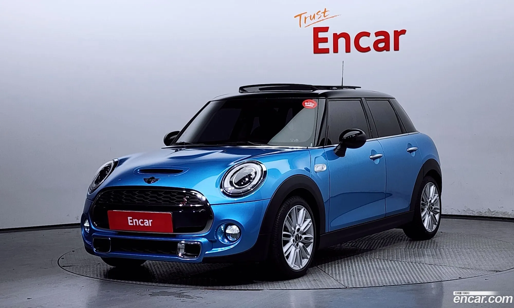 Mini Cooper S 5-Door Basic Model 3Rd Generation - фотография 703151