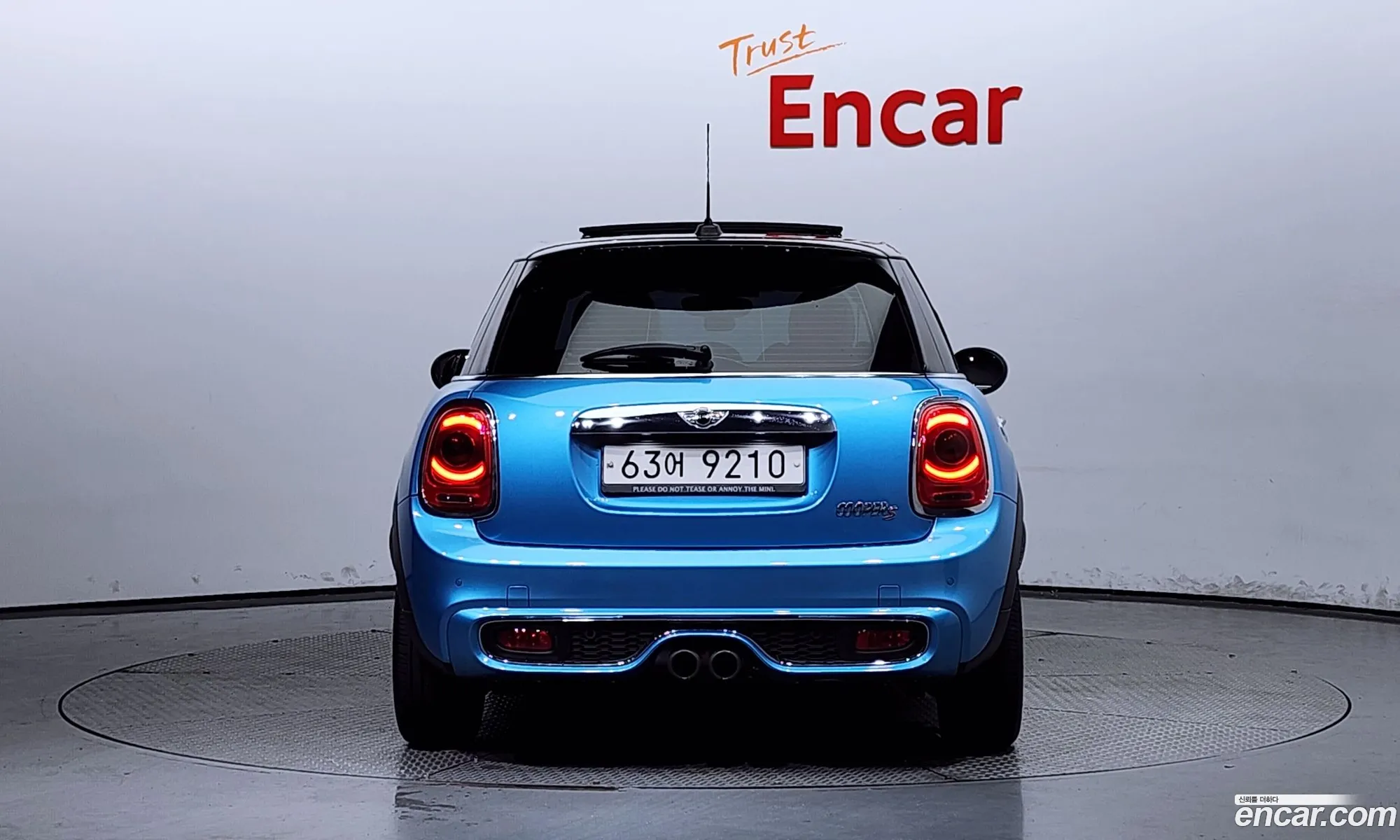 Mini Cooper S 5-Door Basic Model 3Rd Generation - фотография 703154