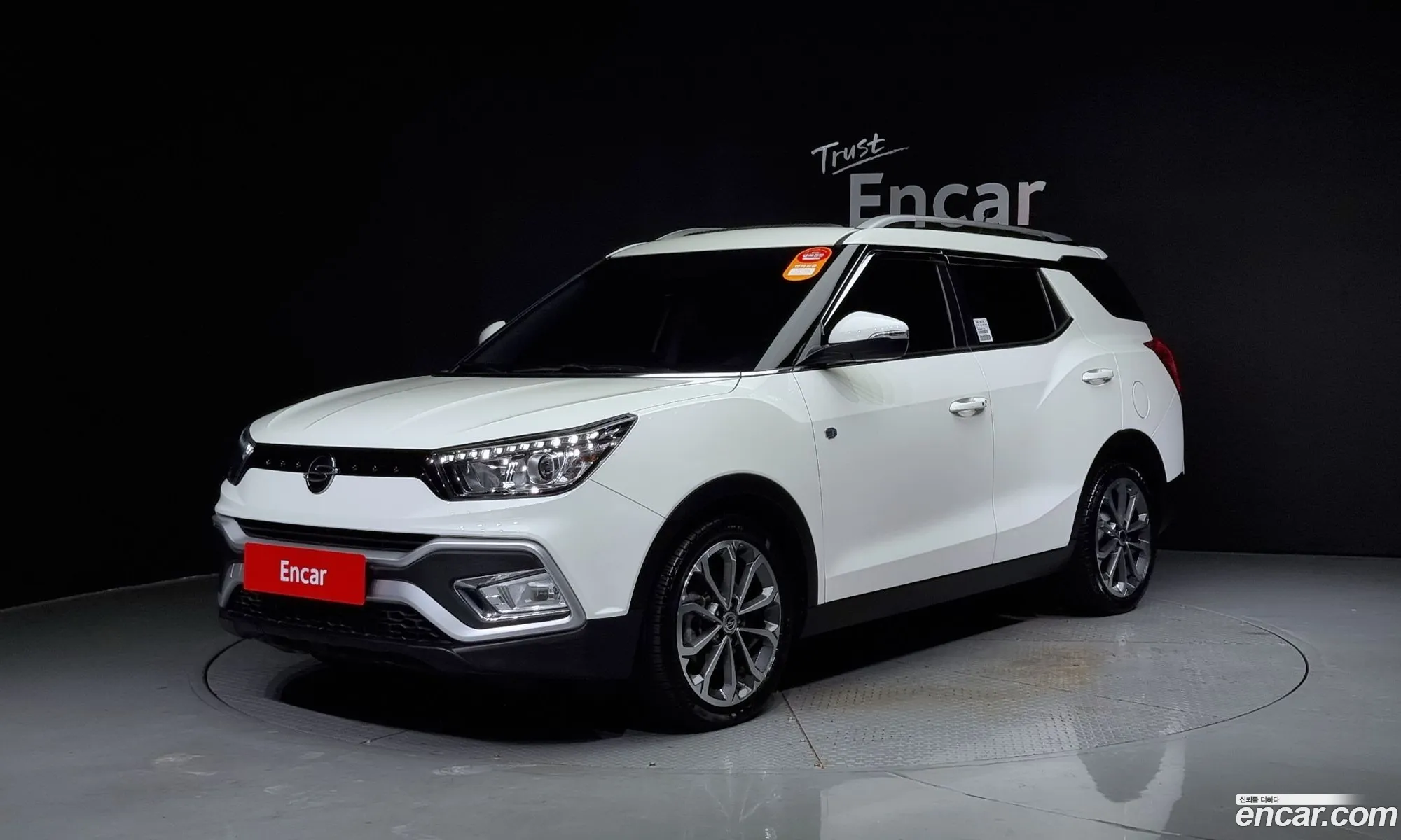 Kg Mobility Ssangyong Tivoli Air Diesel Ix 2Wd - фотография 7675779