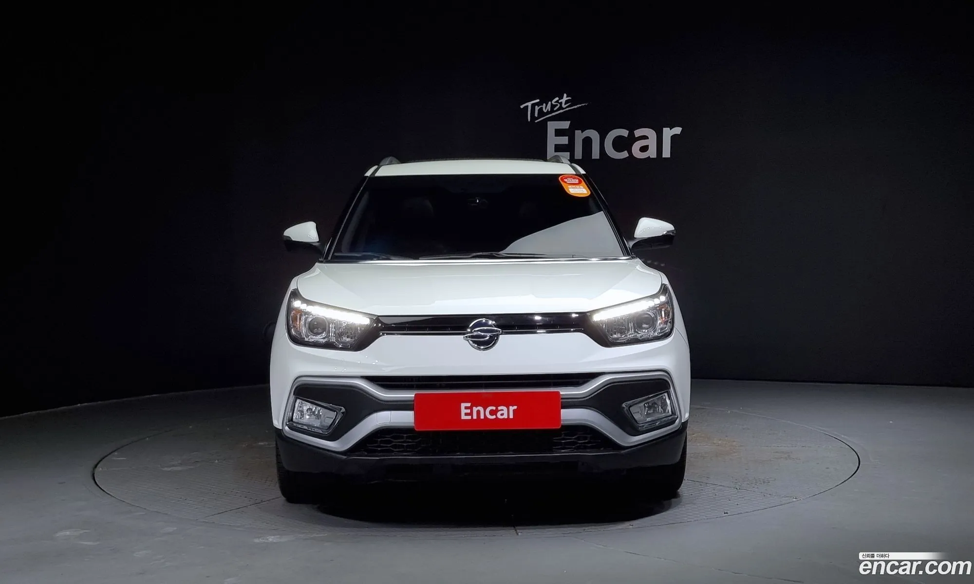 Kg Mobility Ssangyong Tivoli Air Diesel Ix 2Wd - фотография 7675781