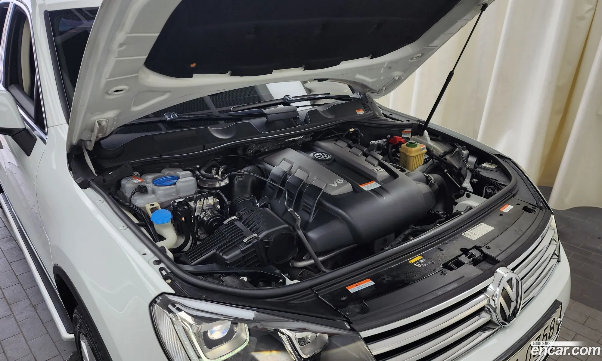 Volkswagen New Touareg V6 30 Tdi Bluemotion Premium 7P5 - фотография 12677563