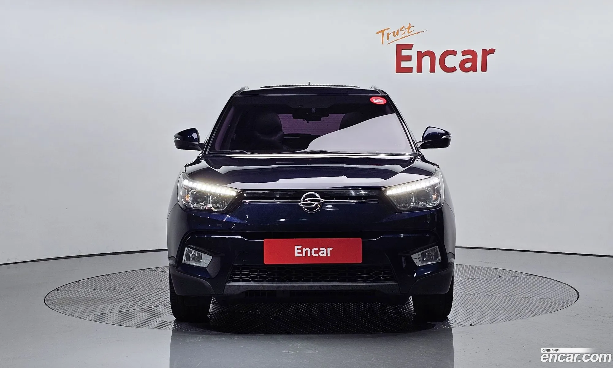 Kg Mobility Ssangyong Tivoli Lx 2Wd Luxury Model - фотография 4687525