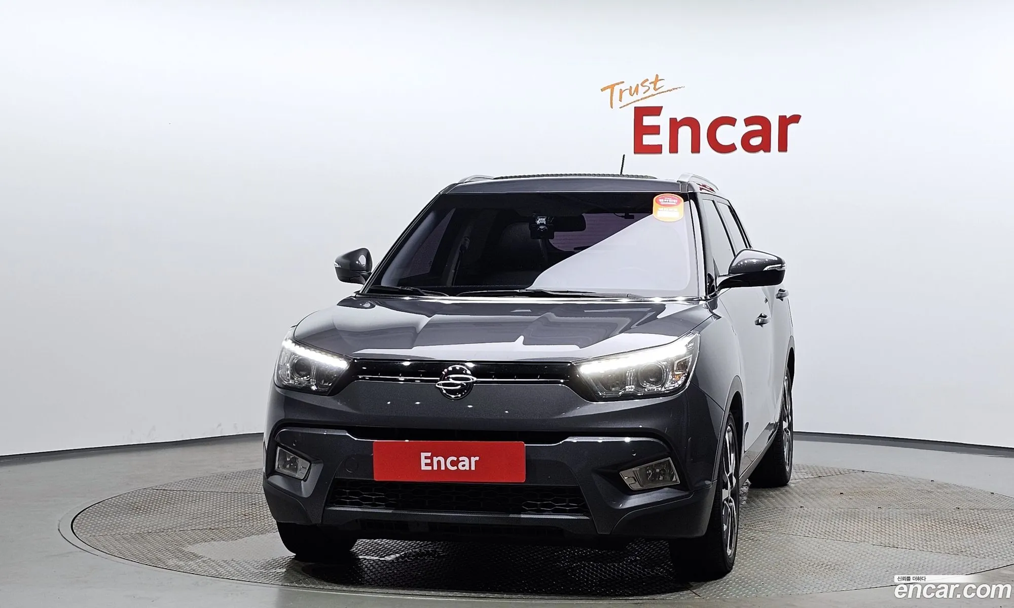 Kg Mobility Ssangyong Tivoli Diesel Lx 2Wd - фотография 14947017