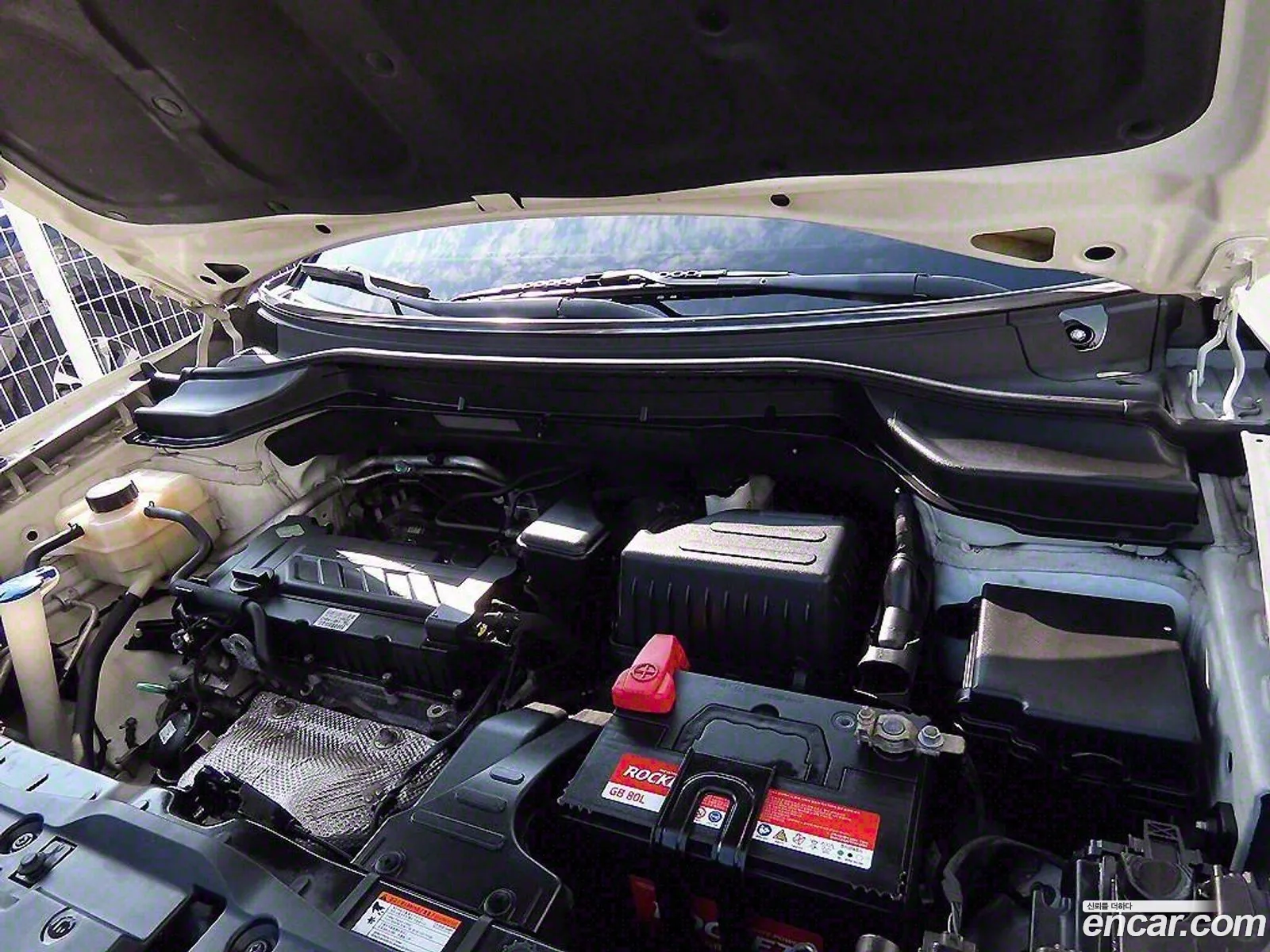 Kg Mobility Ssangyong Tivoli Armor Vx 2Wd - фотография 4645497