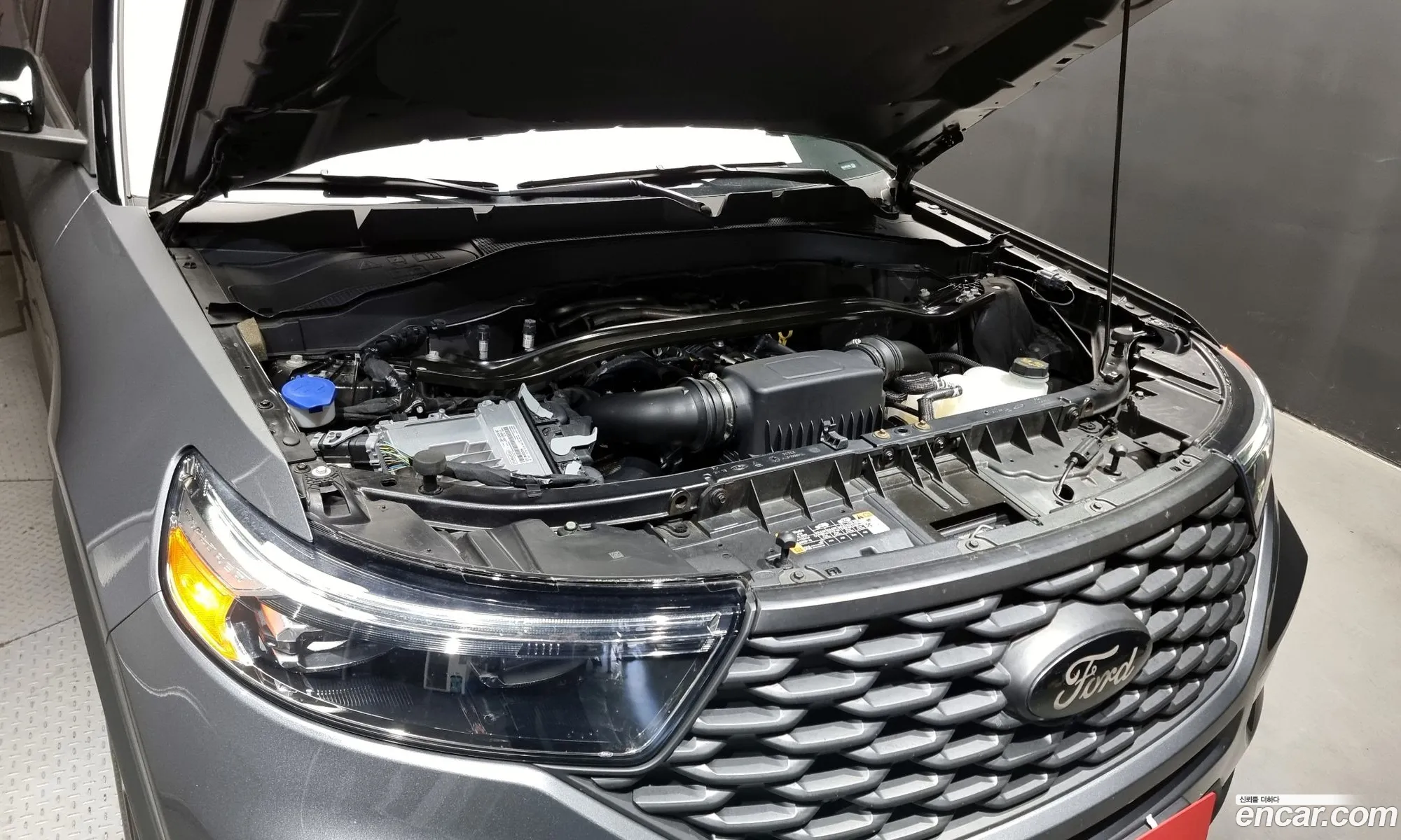 Ford Explorer 6Th Generation 30 Platinum 4Wd - фотография 17326849