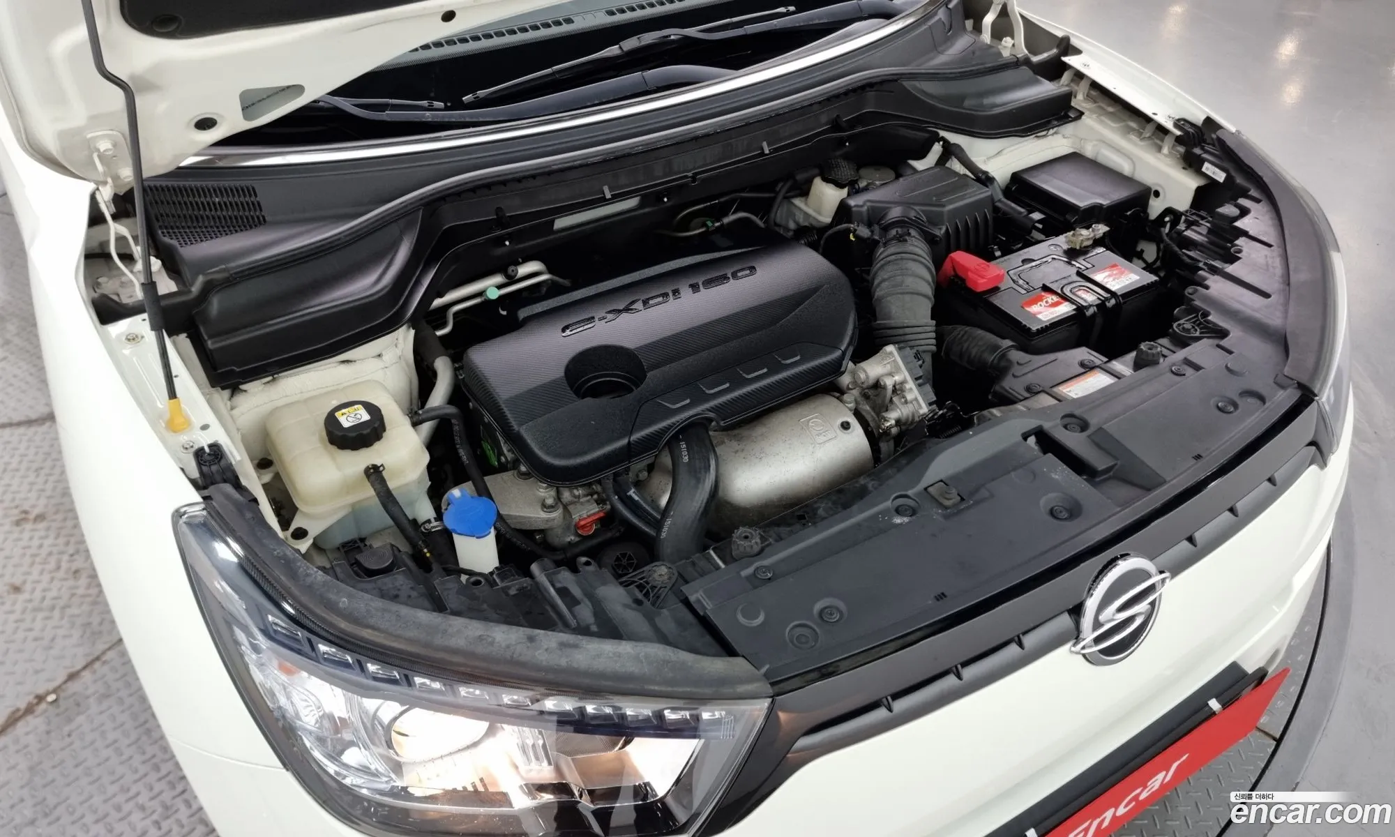 Kg Mobility Ssangyong Tivoli Diesel Vx 2Wd - фотография 4613241