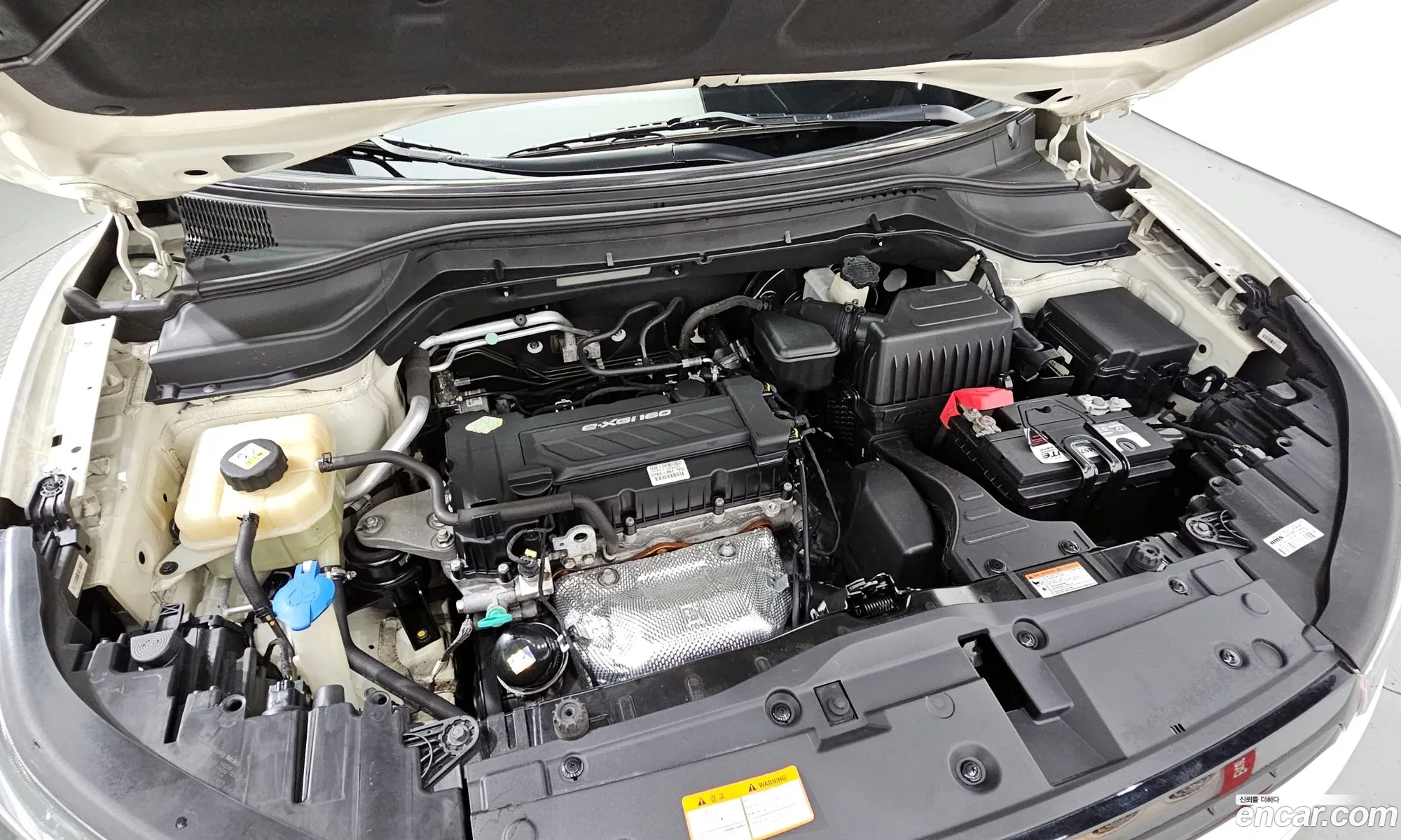 Kg Mobility Ssangyong Tivoli Lx 2Wd Luxury Model - фотография 7573808