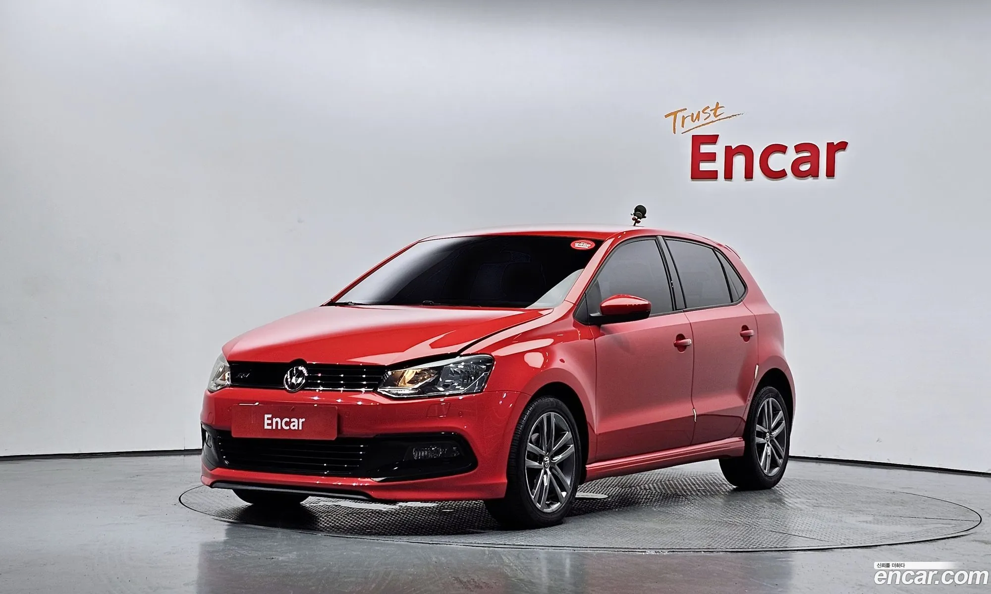 Volkswagen Polo 14 Tdi R-Line 5Th Generation - фотография 12691938