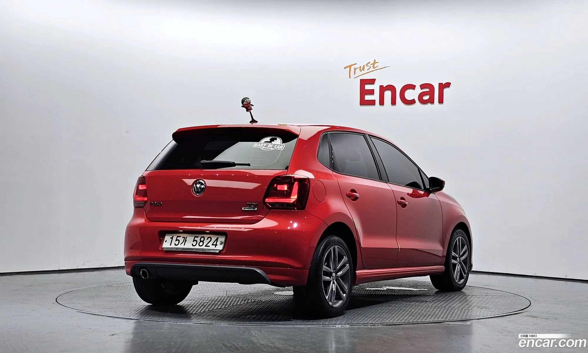 Volkswagen Polo 14 Tdi R-Line 5Th Generation - фотография 12691939