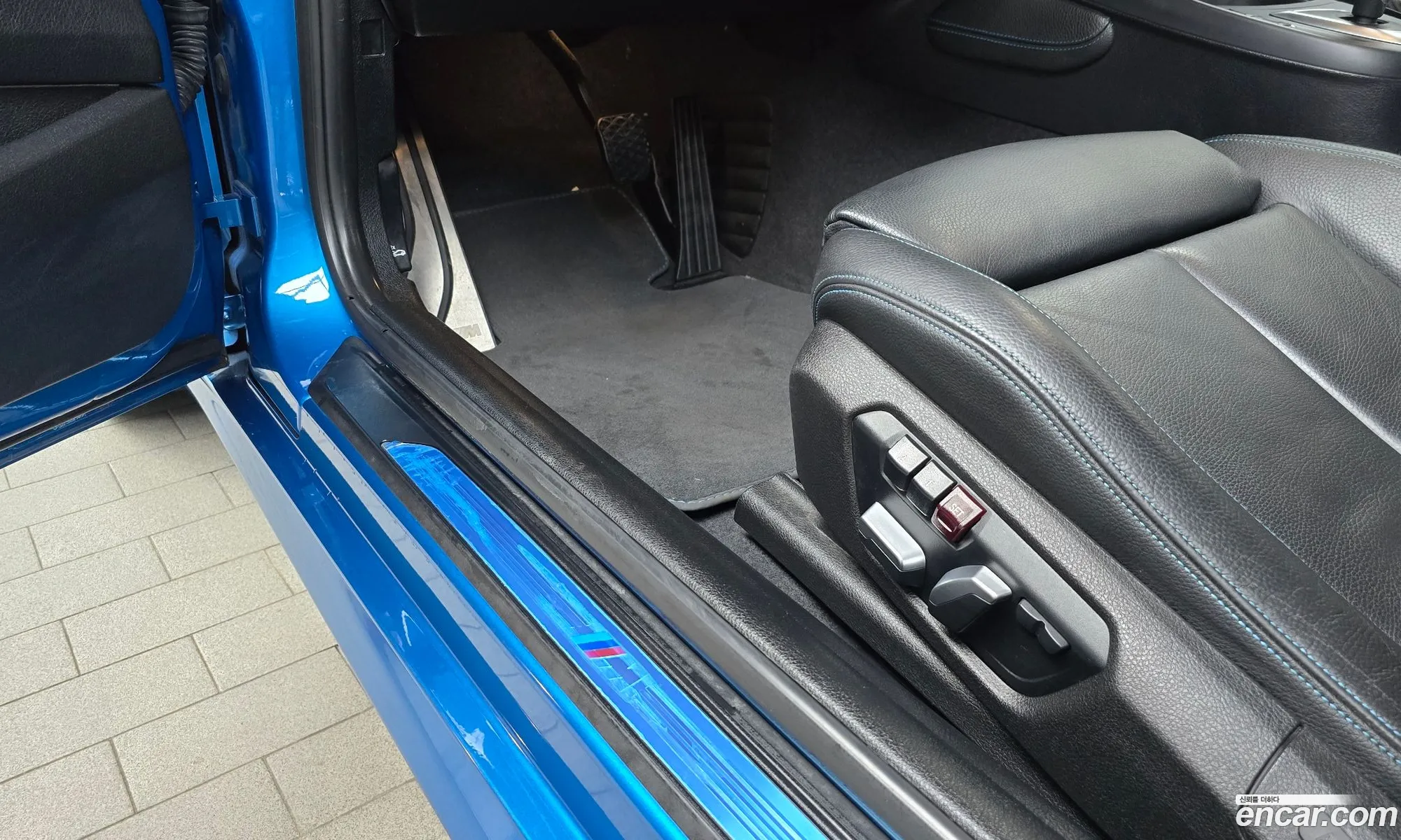 M2 F87M2 Coupe M Performance Steering Wheel Edition - фотография 19043115
