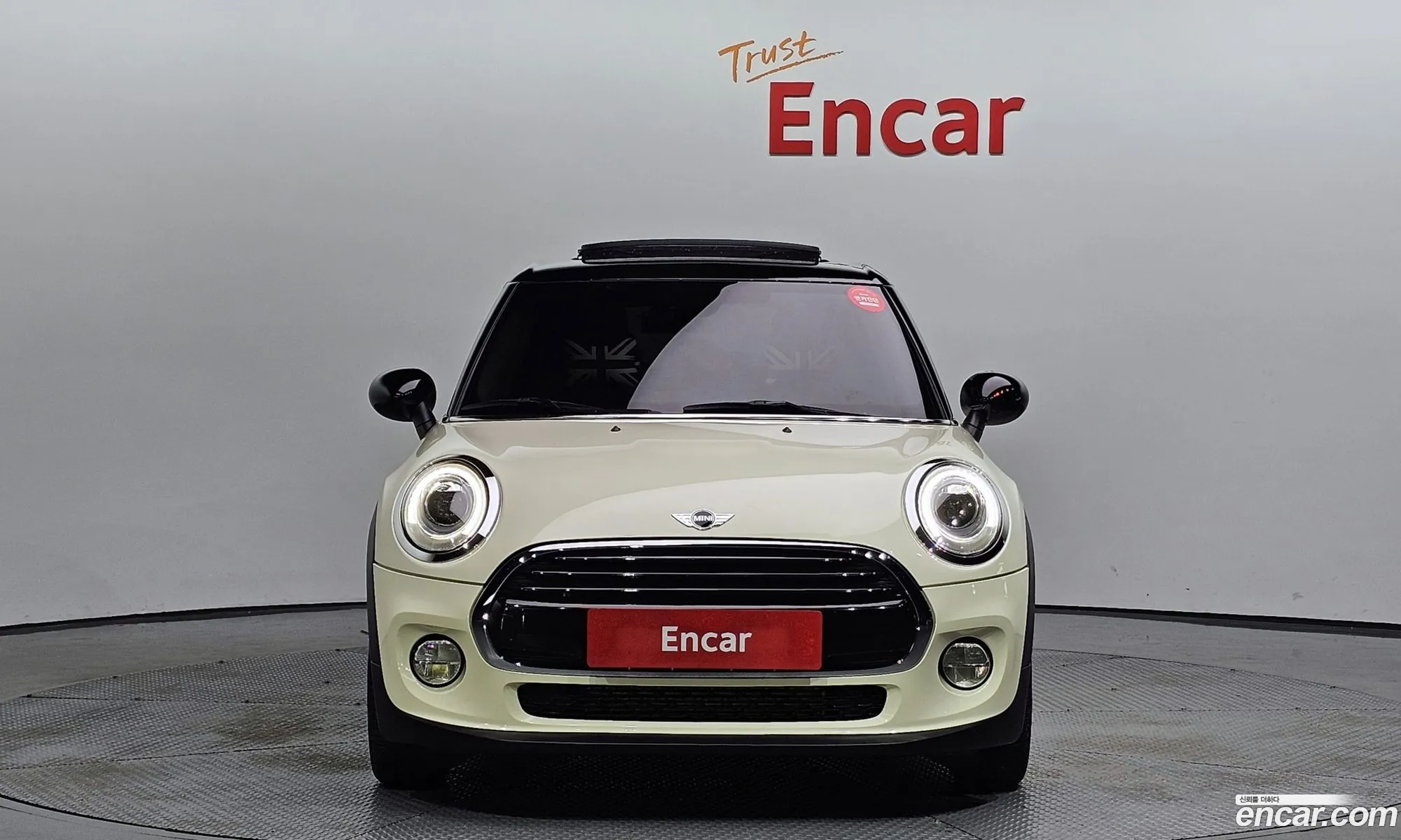 Mini Cooper D 5-Door Basic Model 3Rd Generation - фотография 313656
