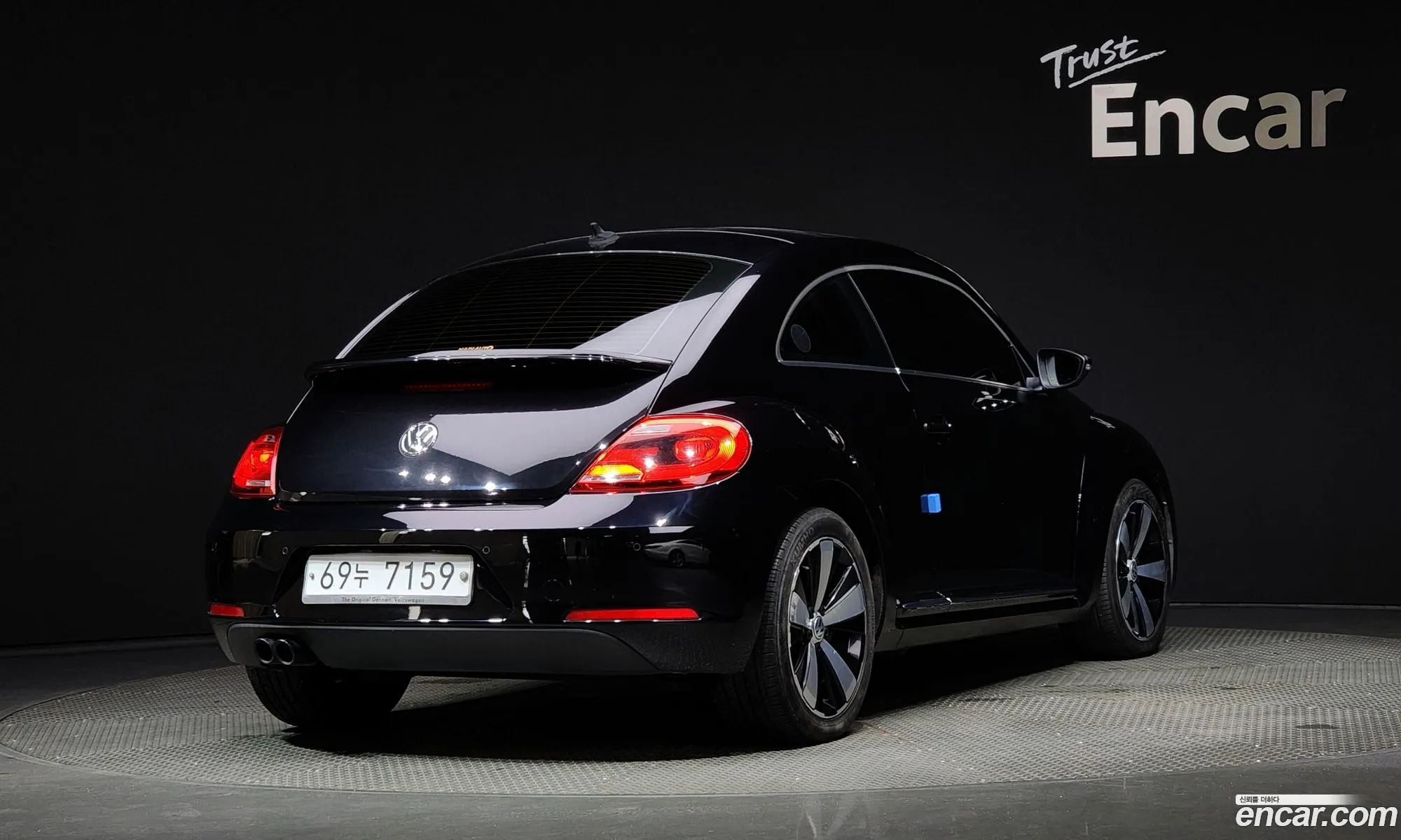 Volkswagen The Beetle 20 Tdi Premium 3Rd Generation - фотография 12677523