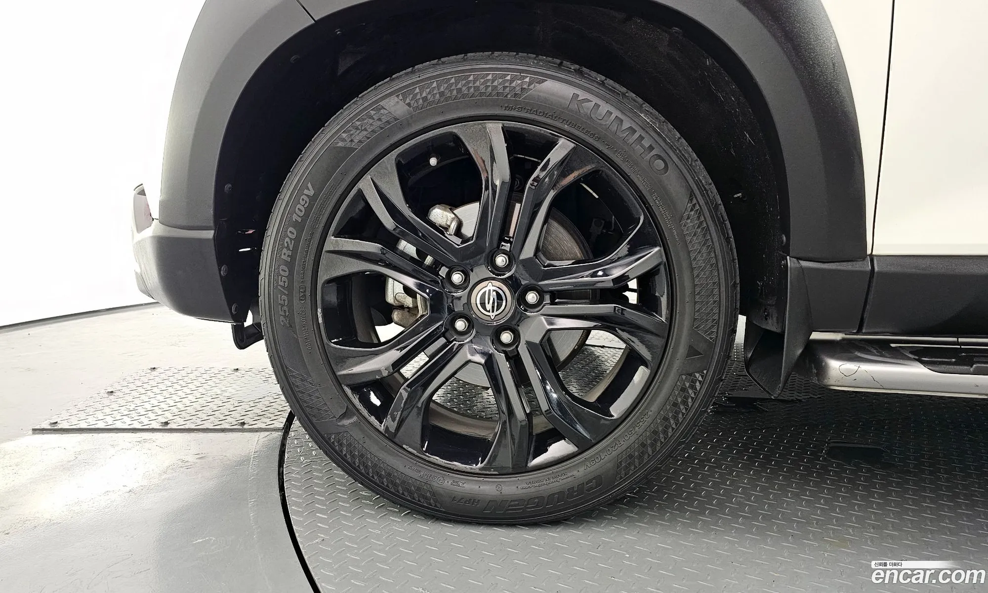 Kg Mobility Ssangyong Rexton Sports Diesel 22 4Wd Prestige - фотография 4692655