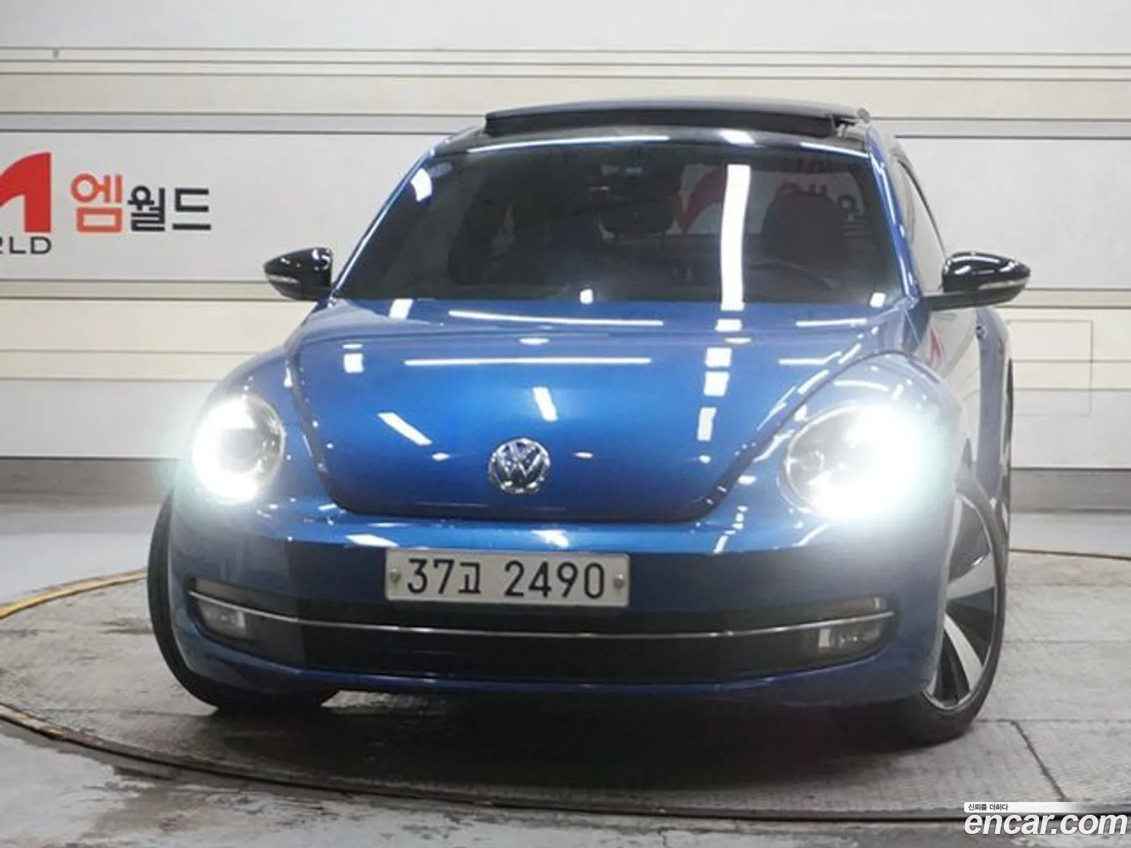 Volkswagen The Beetle 20 Tdi Premium 3Rd Generation - фотография 12191700