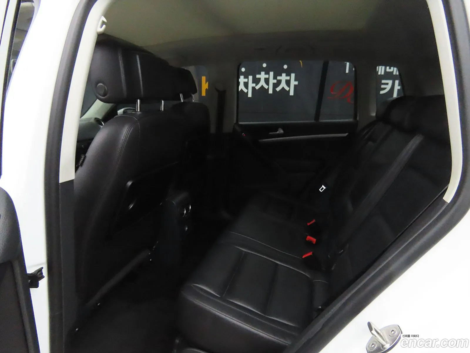 Volkswagen New Tiguan 20 Tdi Premium 5N - фотография 12704209