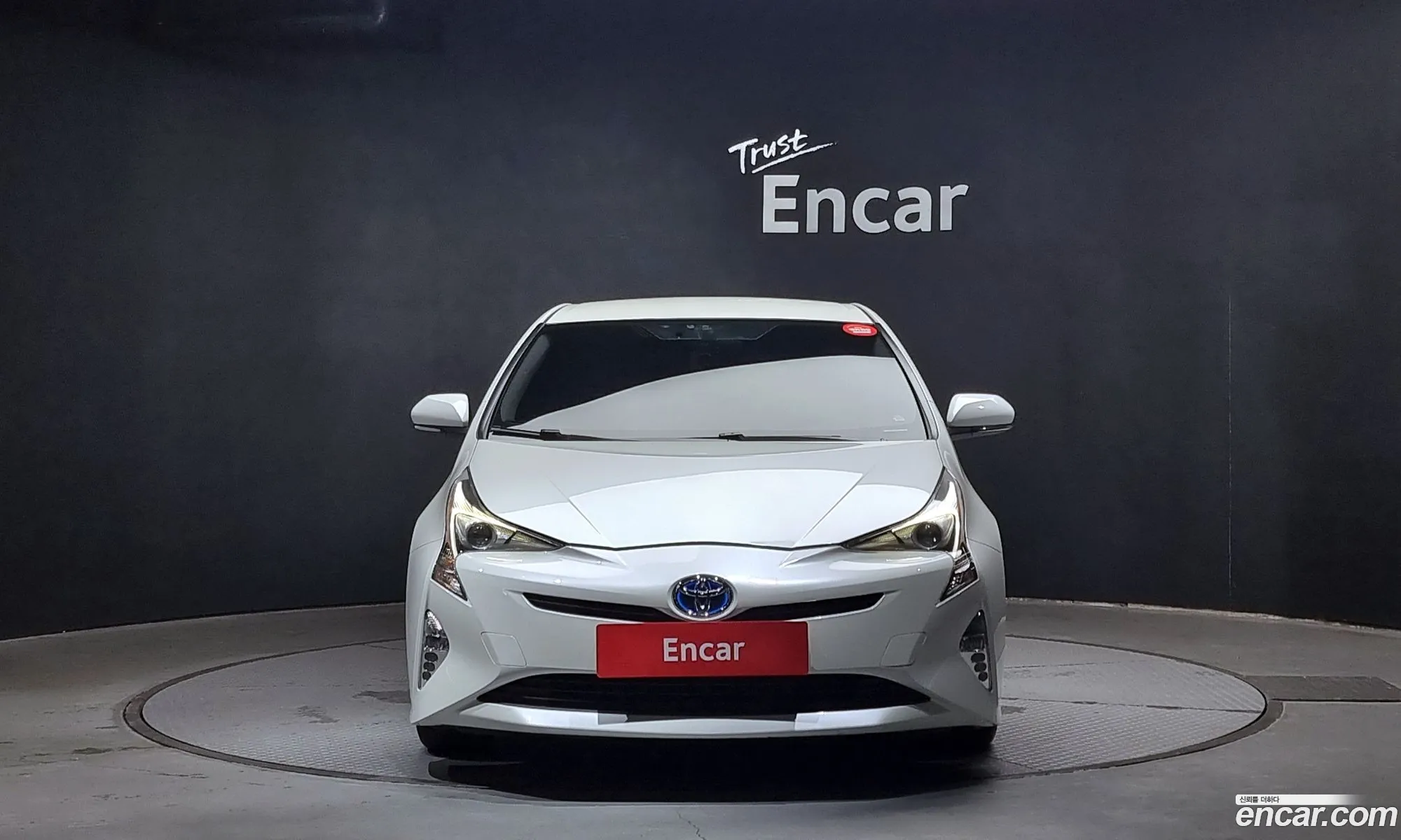Toyota Prius 4Th Generation 18 E - фотография 15677707
