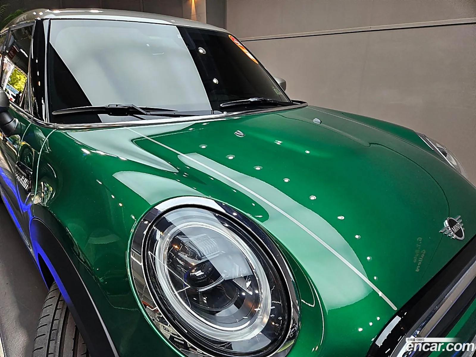 Mini Cooper Piccadilly Edition 3Rd Generation - фотография 261403