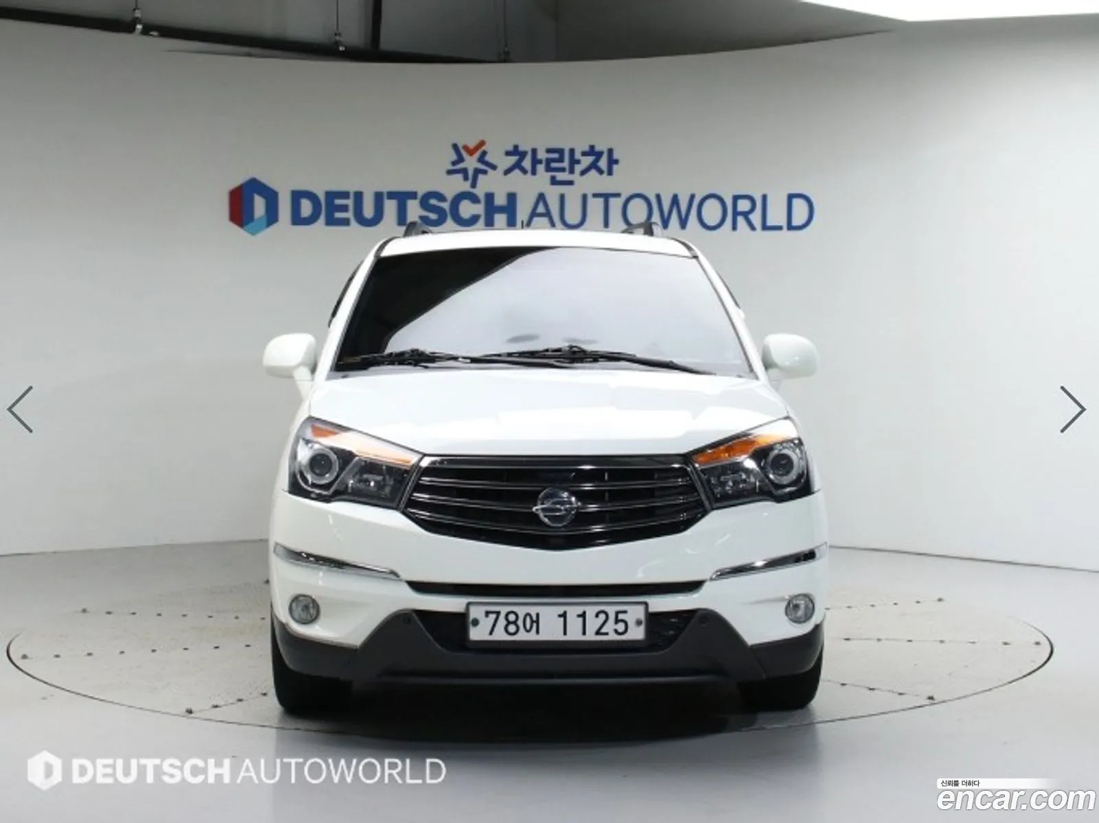 Kg Mobility Ssangyong Korando Turismo 4Wd Rt 11-Seater - фотография 4635683