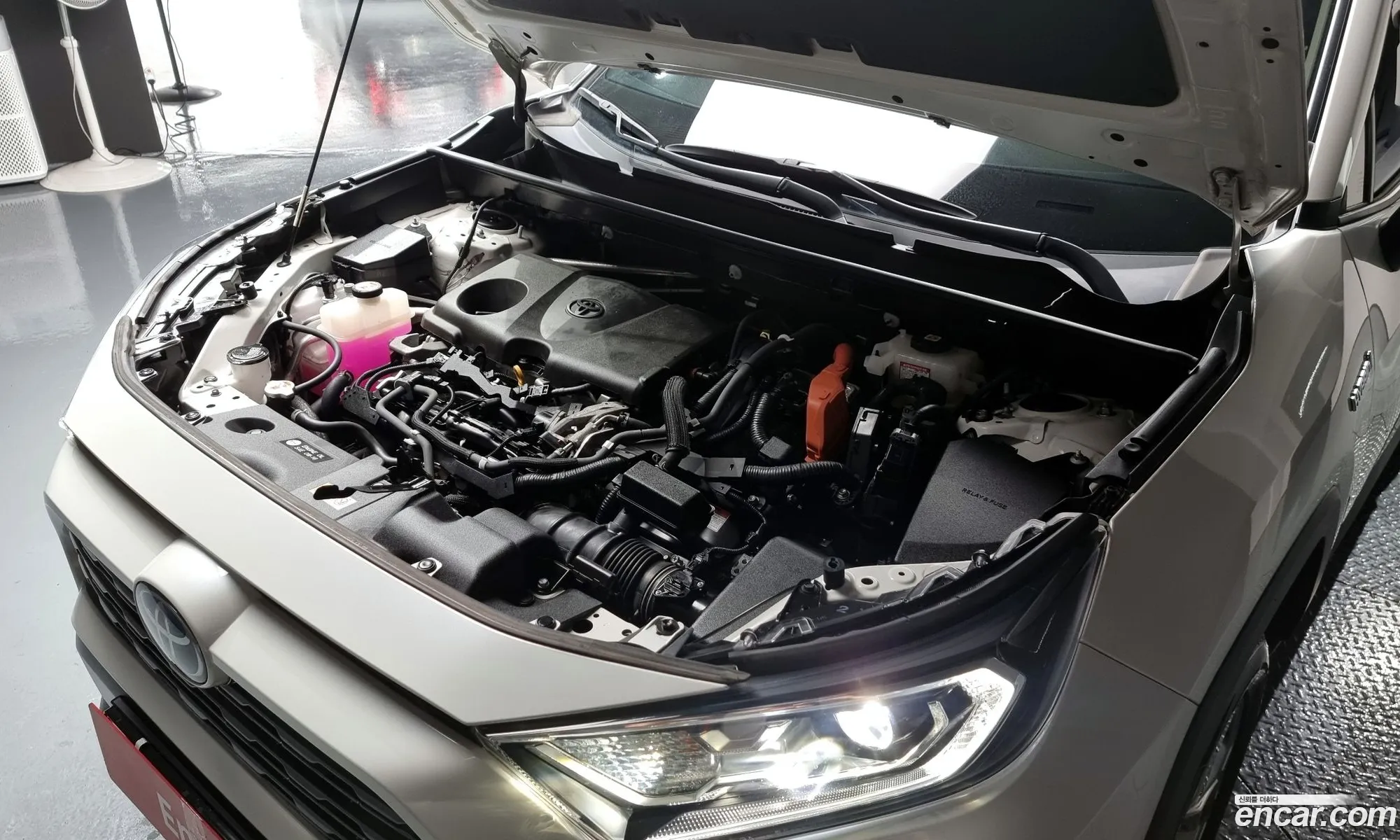 Toyota Rav4 5Th Generation 25 4Wd Hybrid - фотография 15677697