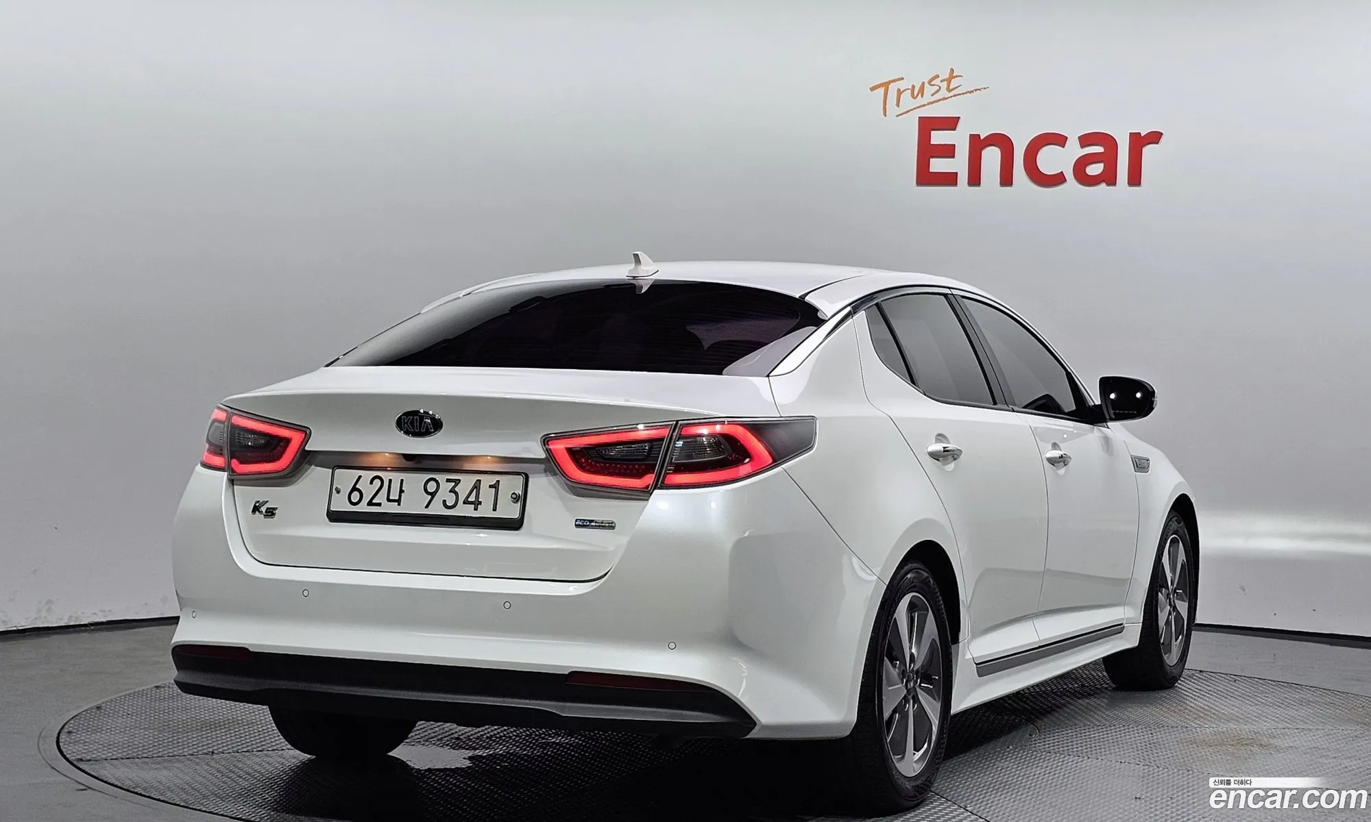 Kia K5 Hybrid 500H Prestige - фотография 12845318