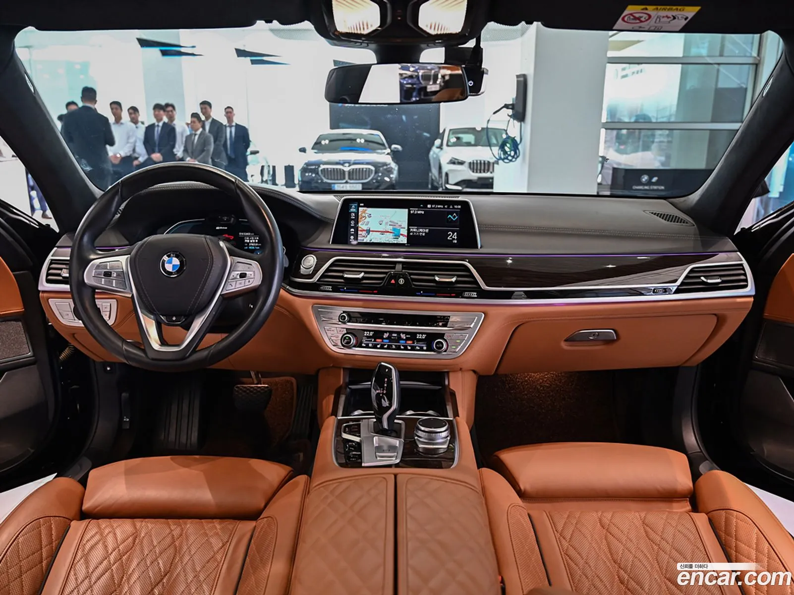 BMW 7 Series G11 745E Iperformance Design Pure Excellence - фотография 119427