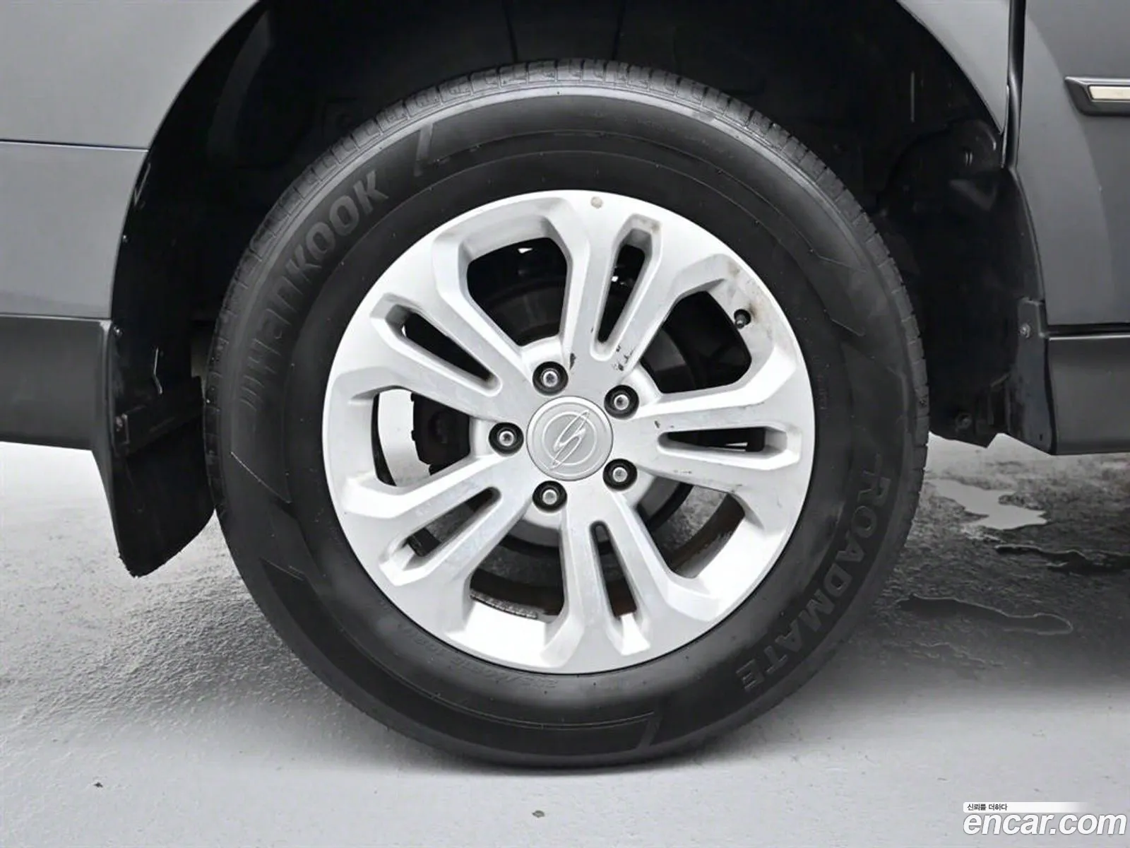 Kg Mobility Ssangyong The New Korando Sports 22 Cx5 2Wd Club - фотография 4687563