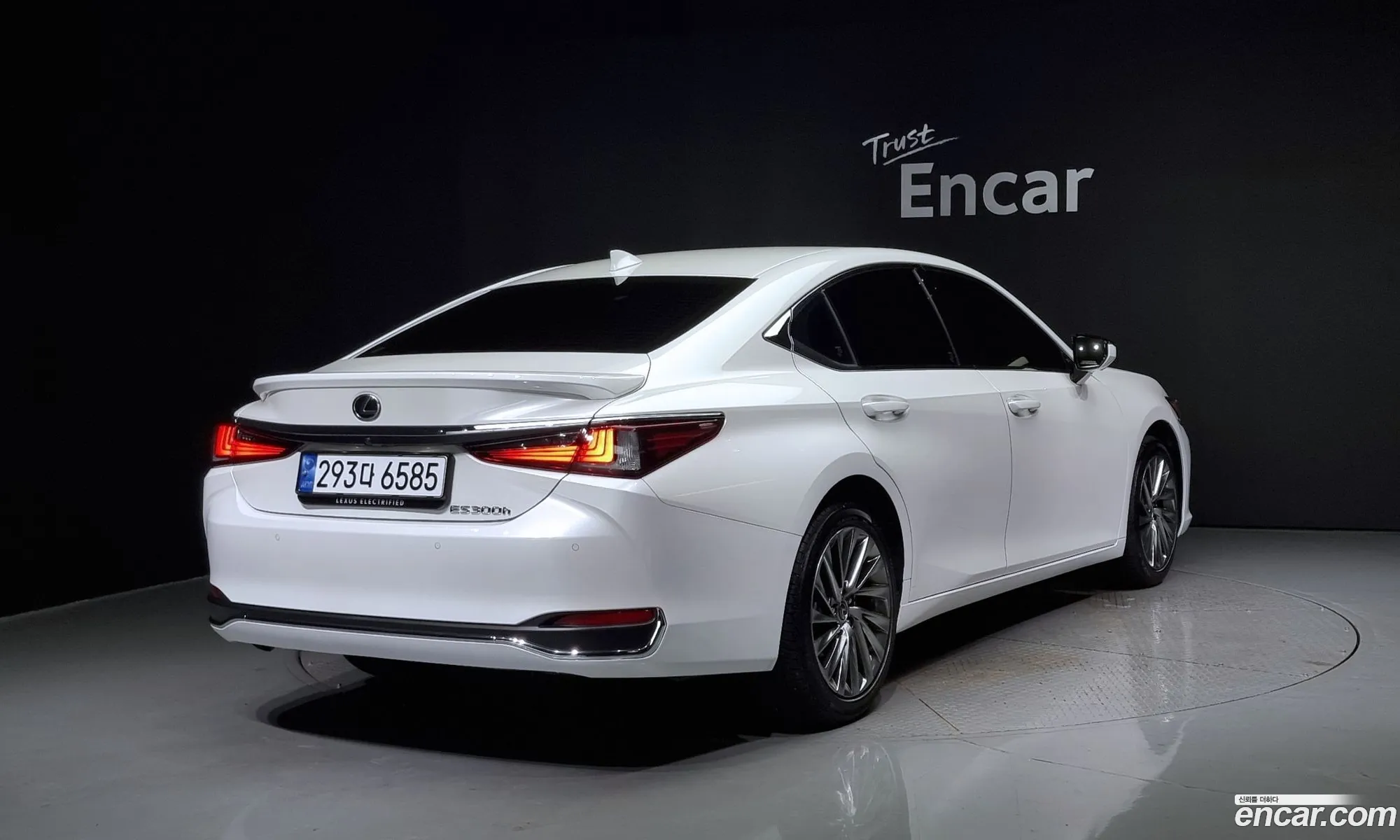 Lexus Es300H 7Th Generation Executive - фотография 6539300