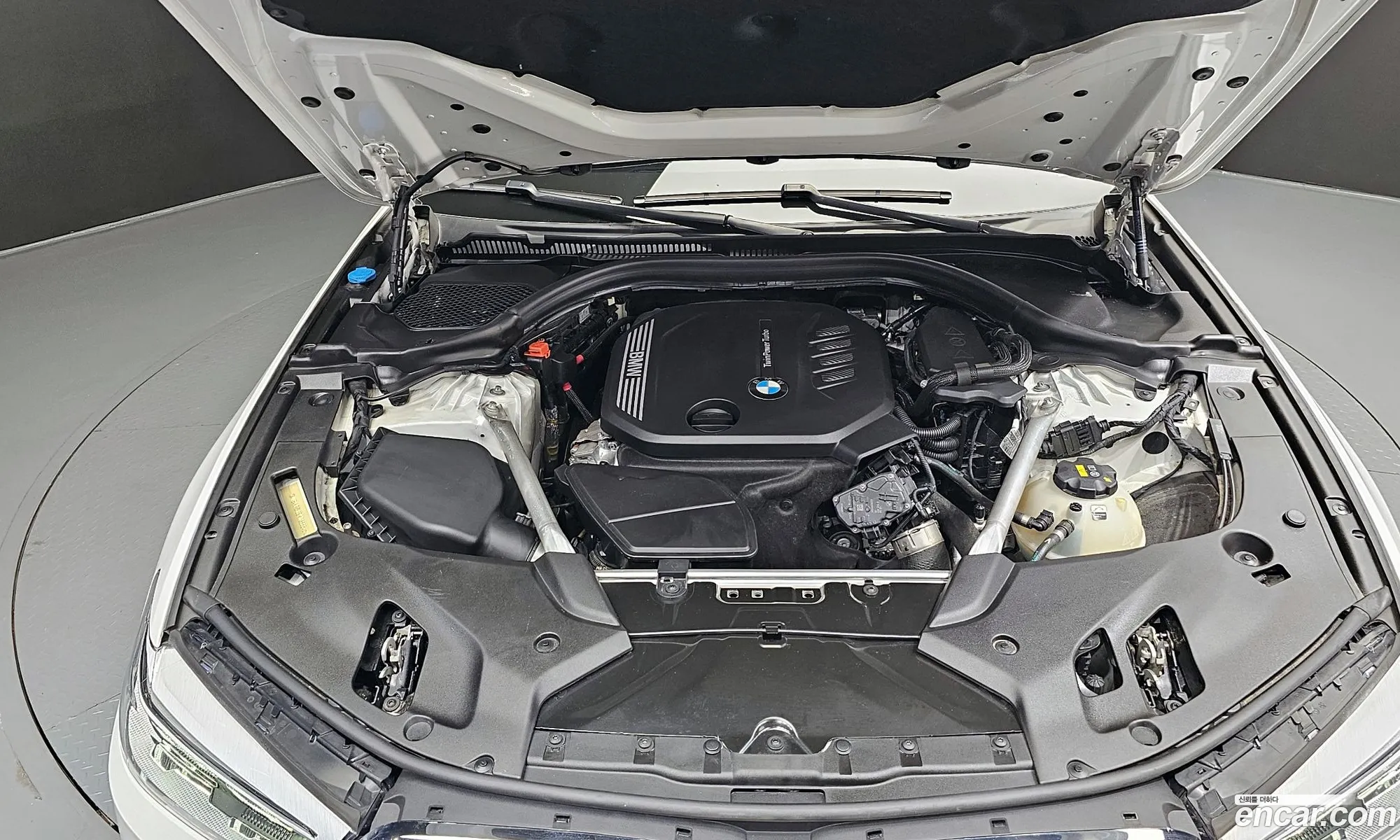 BMW 5 Series G30 520D M Sports Plus - фотография 120759