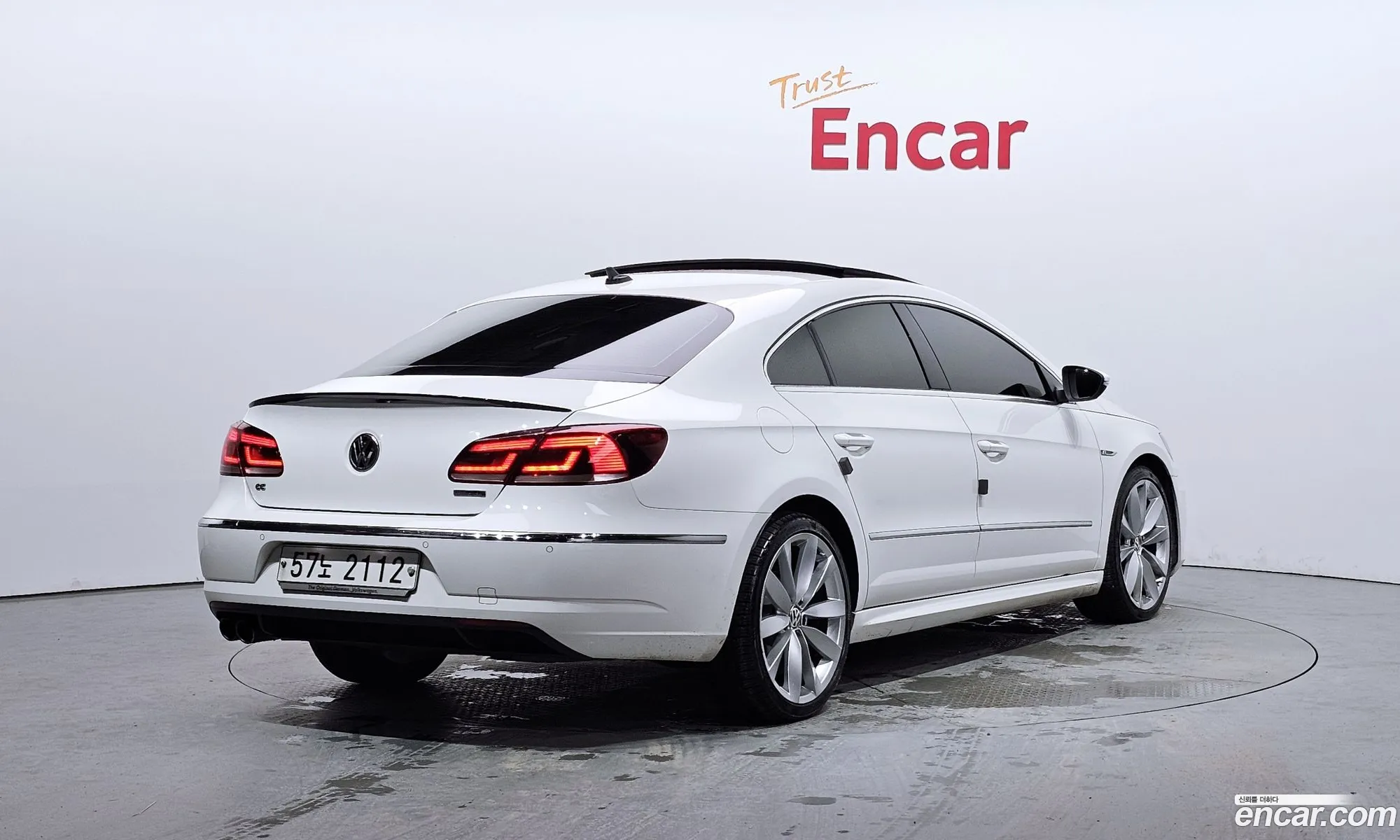 Volkswagen New Cc 20 Tdi Bluemotion R Line - фотография 12677482