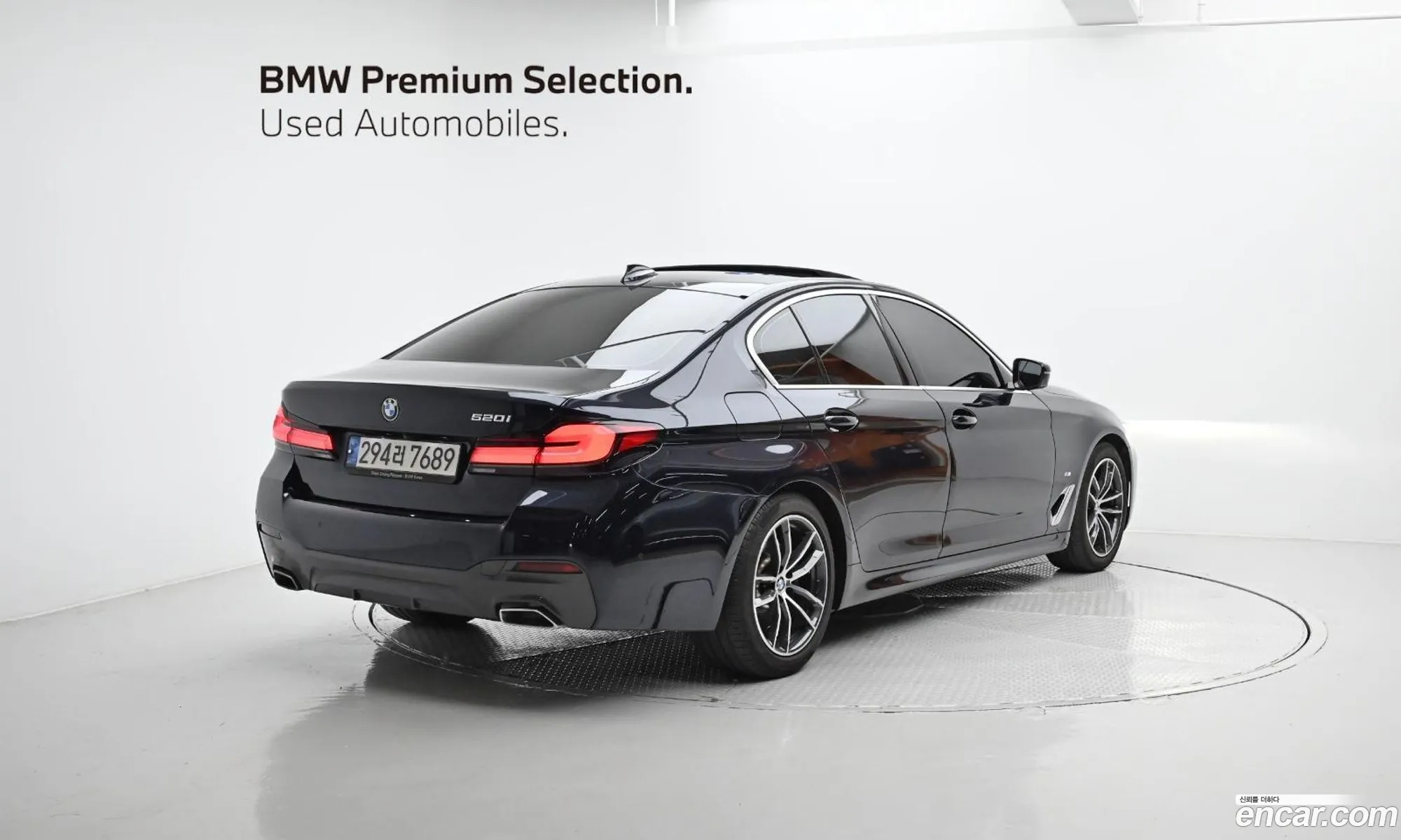 BMW 5 Series G30 520I M Sports - фотография 14114596