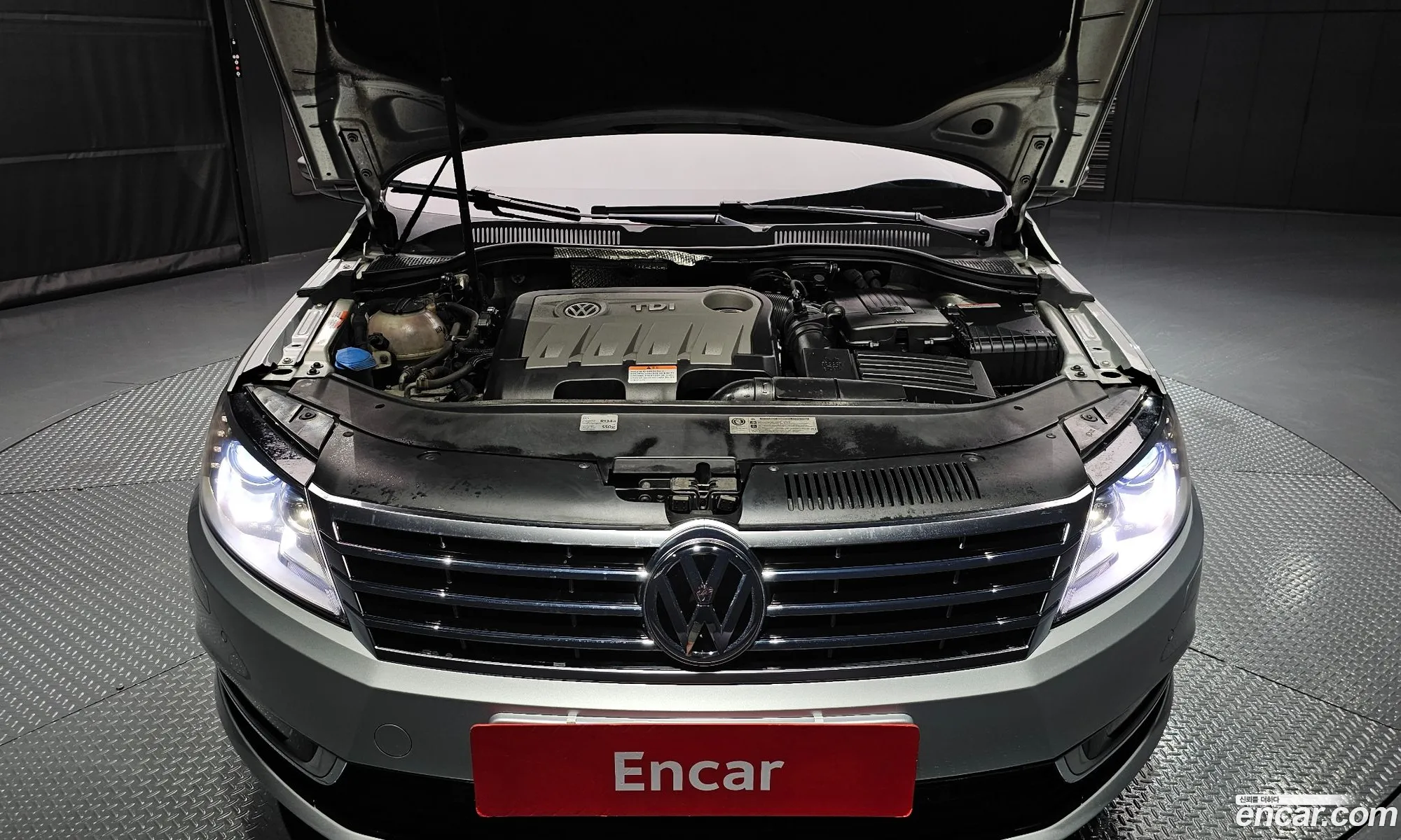 Volkswagen New Cc 20 Tdi Bluemotion - фотография 12665234