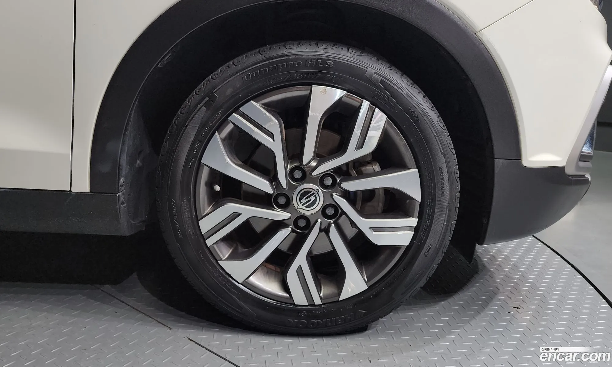 Kg Mobility Ssangyong Tivoli Air 16 Ix 2Wd - фотография 4692679