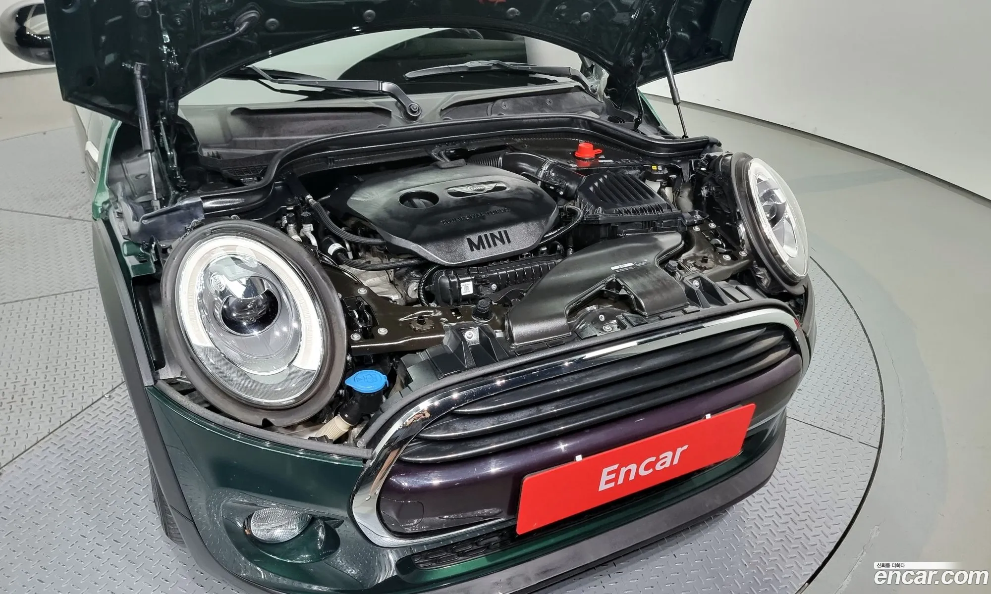 Mini Cooper Basic 3Rd Generation - фотография 9349436