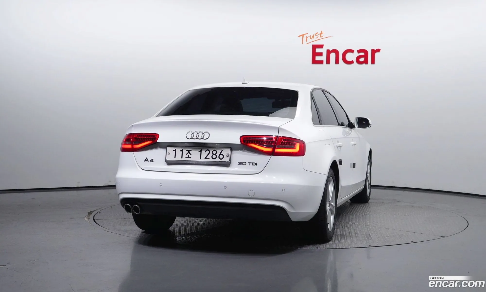 Audi New A4 30 Tdi B8 - фотография 12640034
