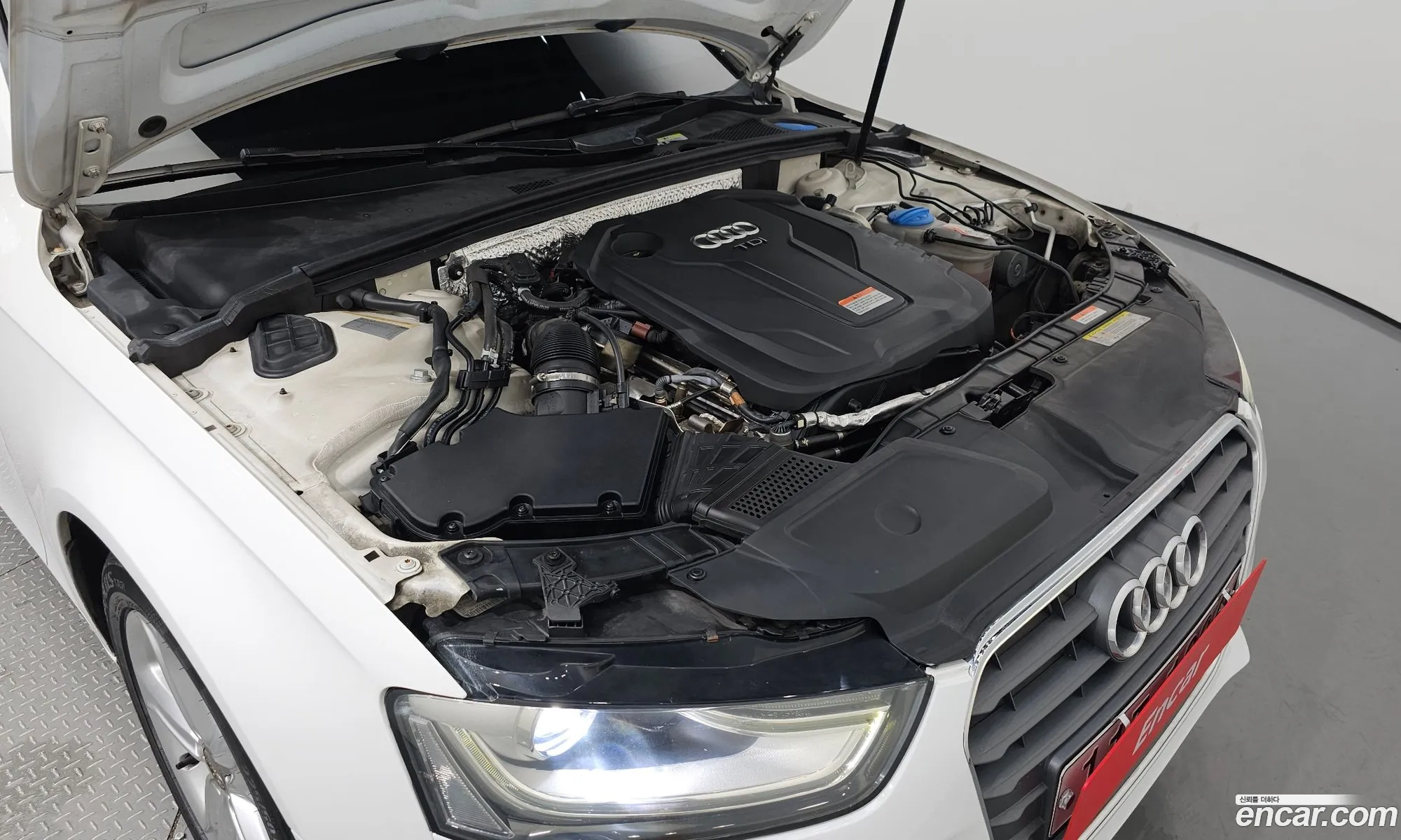 Audi New A4 30 Tdi B8 - фотография 12640036