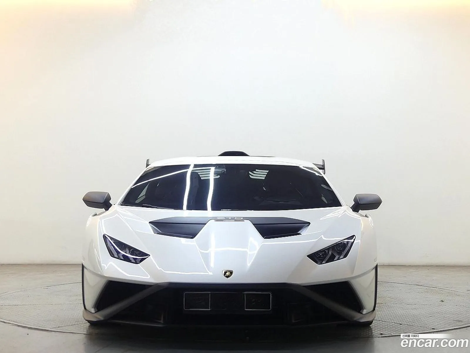 Lamborghini Huracan Lp640-2 Sto - фотография 3721469