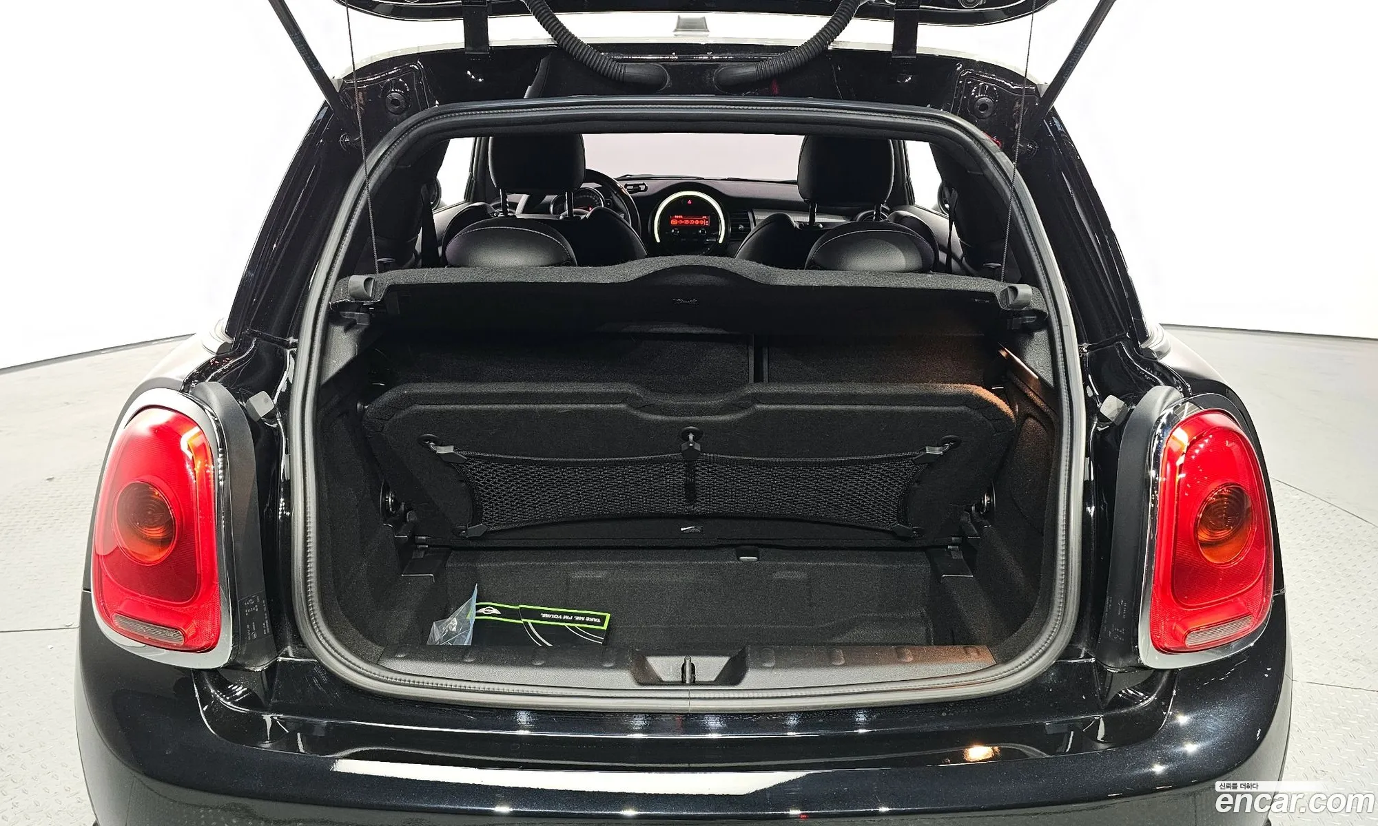 Mini Cooper Basic 3Rd Generation - фотография 9349496
