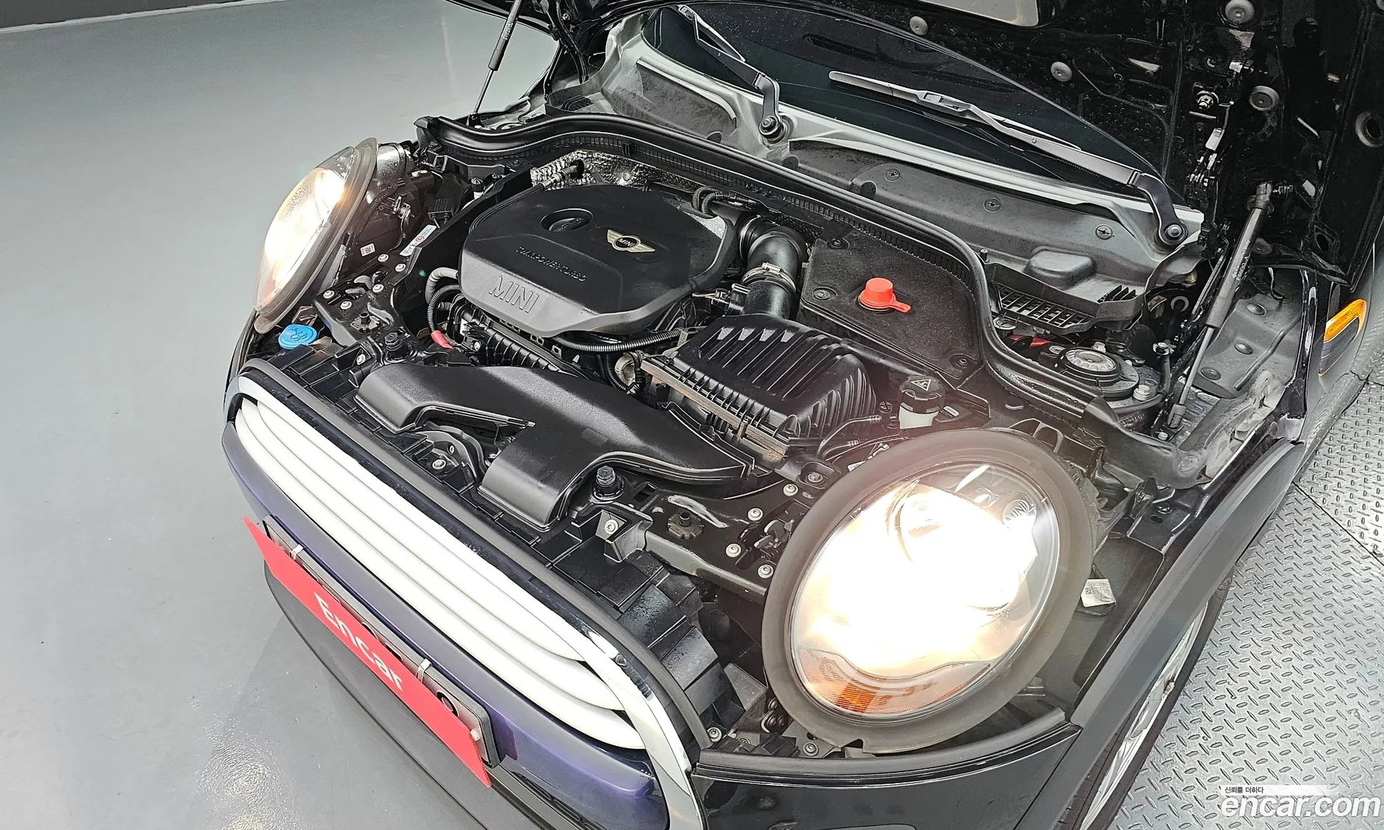 Mini Cooper Basic 3Rd Generation - фотография 9349497