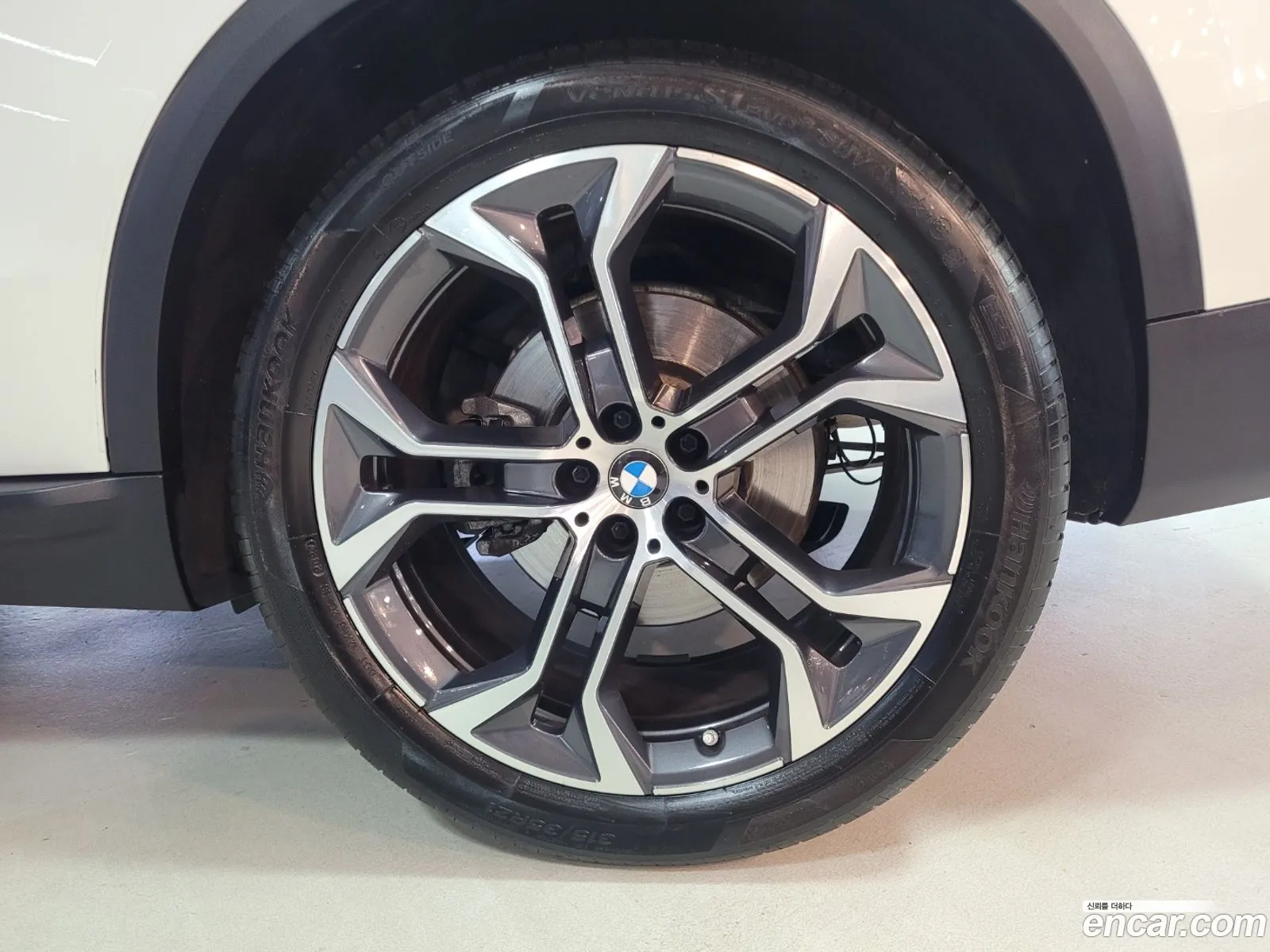 BMW X5 G05 xDrive 40I Xline - фотография 147947