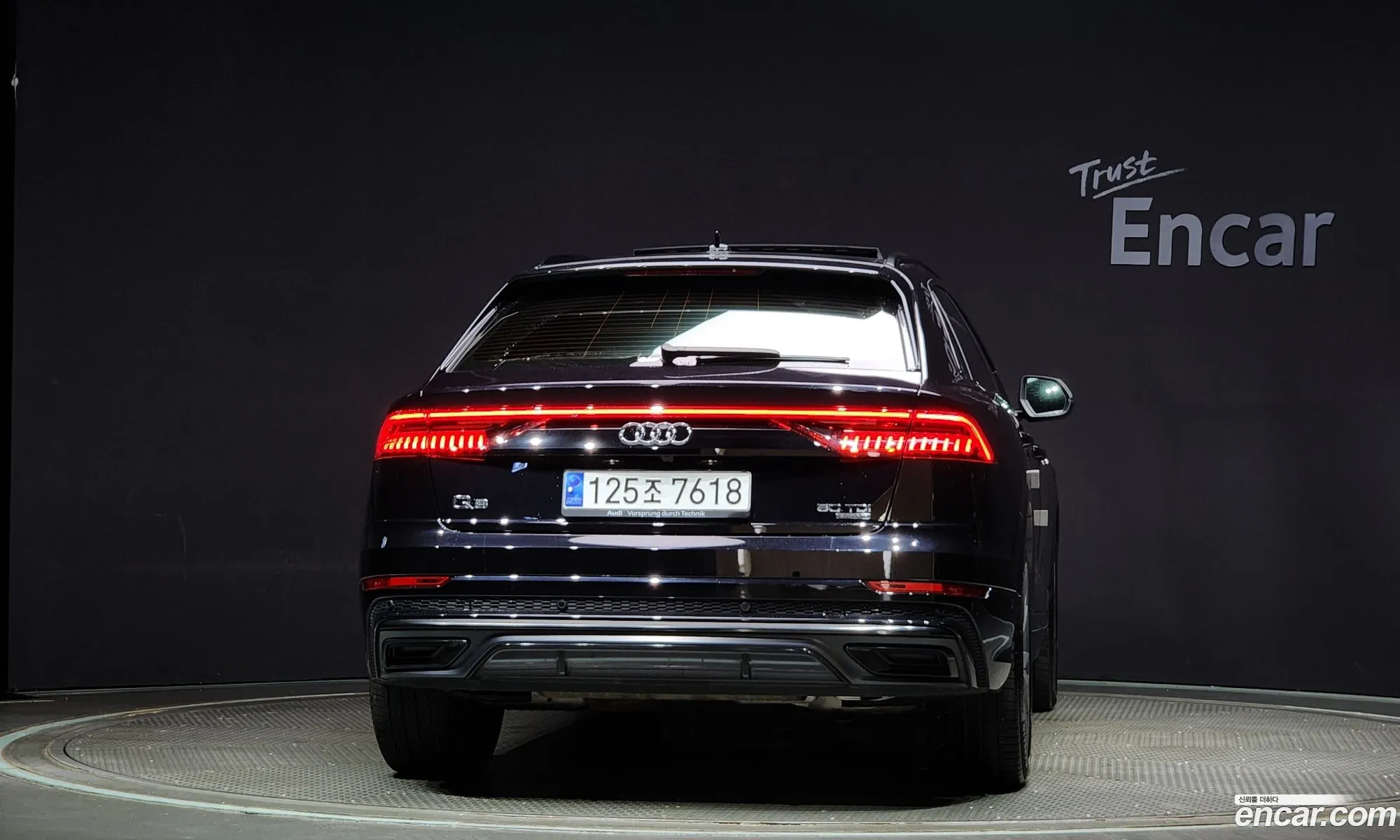 Audi Q8 4M 50 Tdi Quattro Premium - фотография 12702993